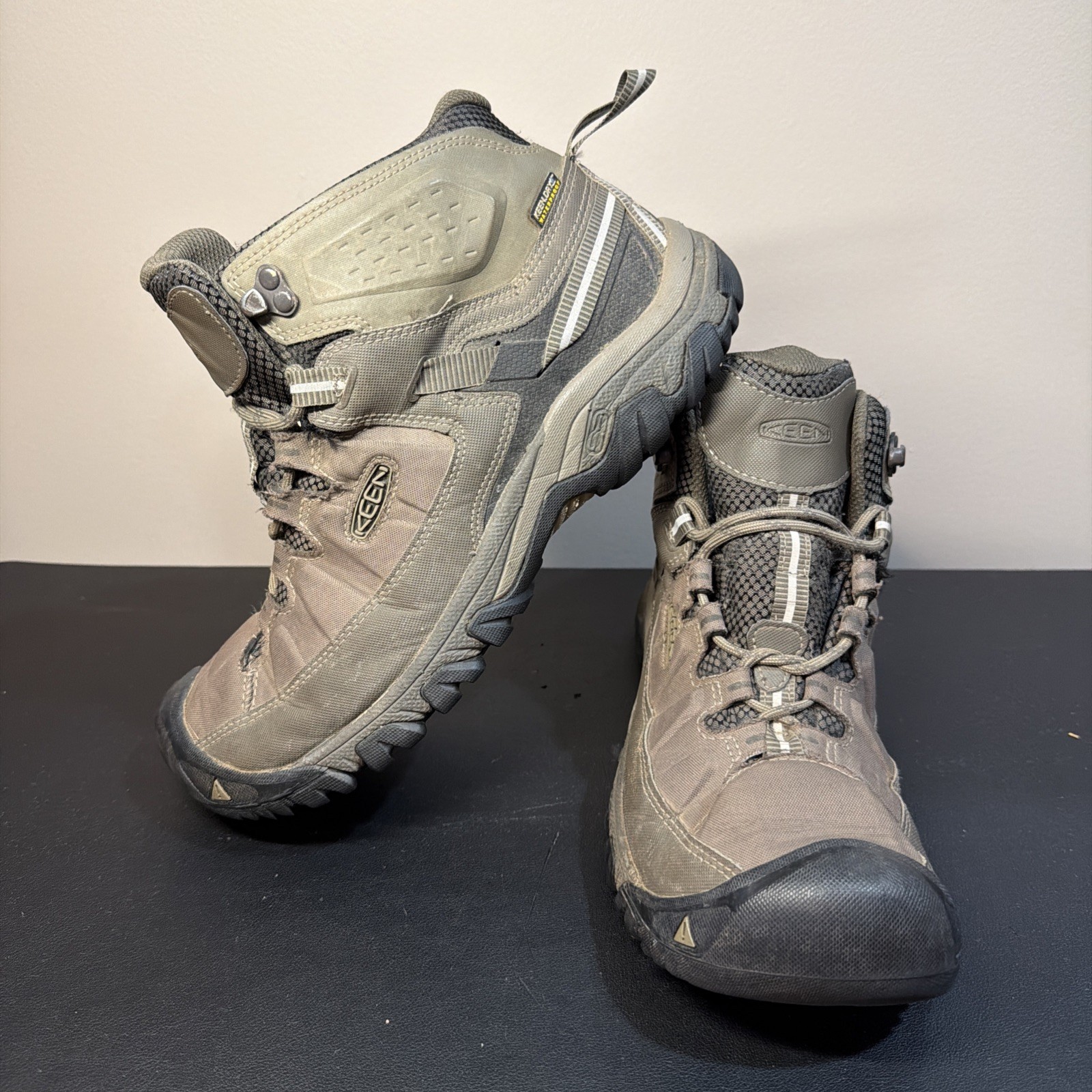 Keen Targhee EXP Mid Waterproof Hiking Boots Men’s 10.5 Bungee Cord Brindle Keen Targhee EXP Mid Waterproof Hiking Boots Men’s 10.5 Bungee Cord Brindle