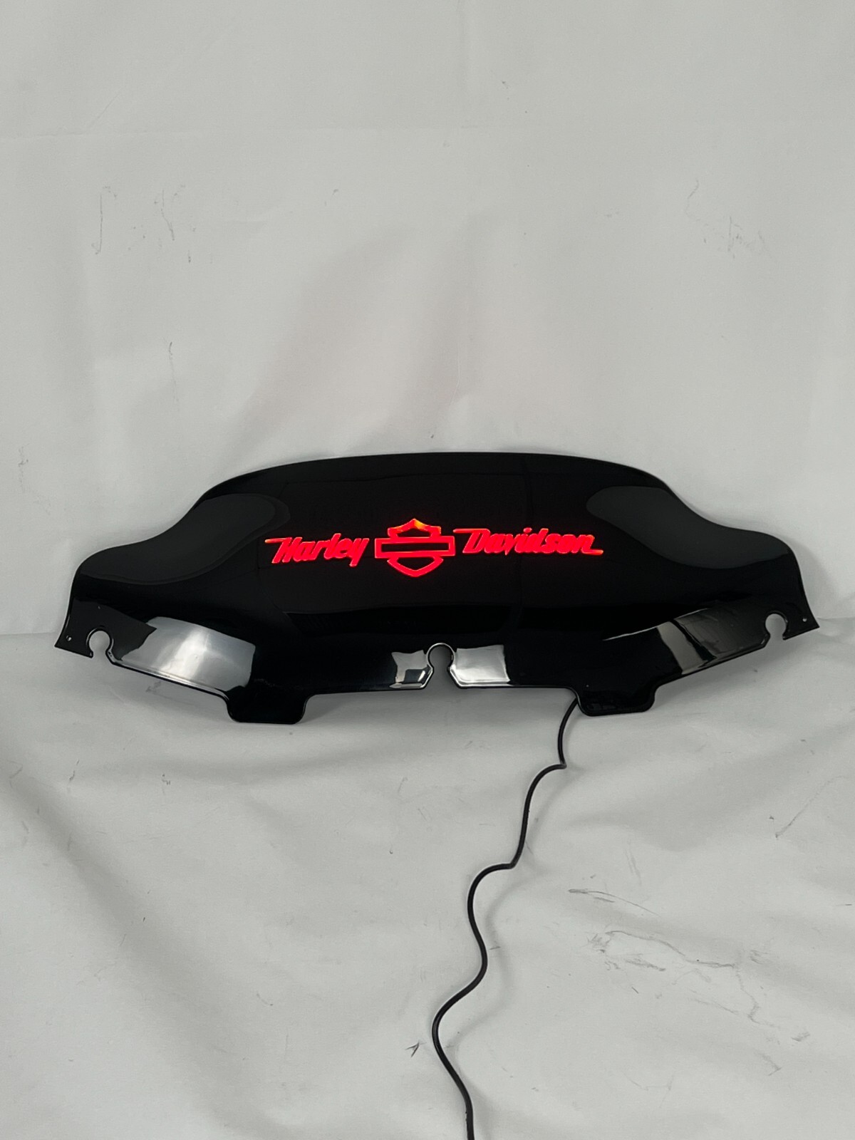 2014-2022 Harley Davidson LED Street Glide Light Up Windscreen Visor Shield FLHX 2014-2022 Harley Davidson LED Street Glide Light Up Windscreen Visor Shield FLHX