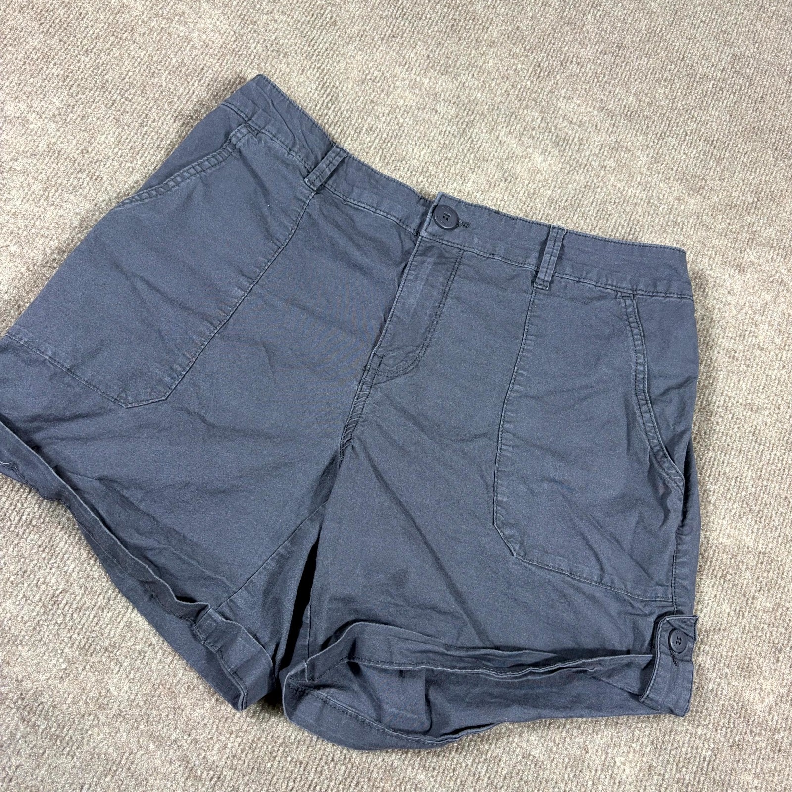 Social Standard by Sanctuary Shorts Womens Medium Gray Cotton Stretch Cuffed Hem