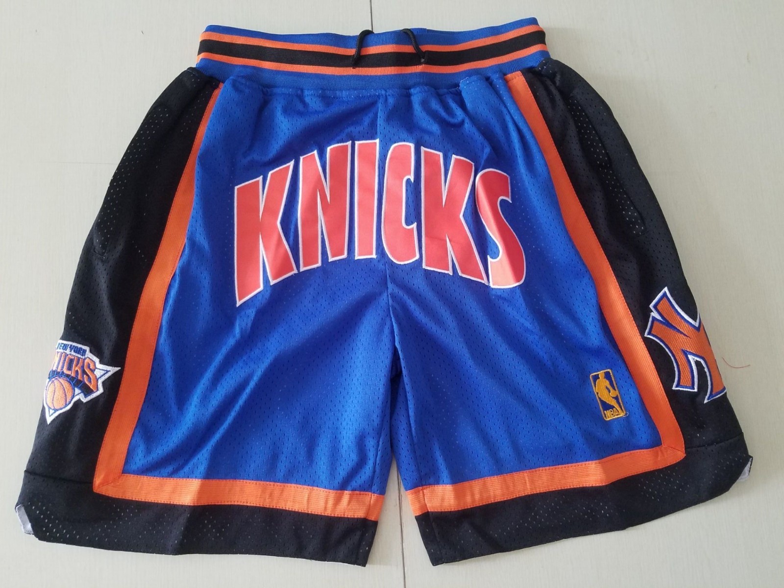 New York Knicks Swing Retro Men Blue Basketball Shorts