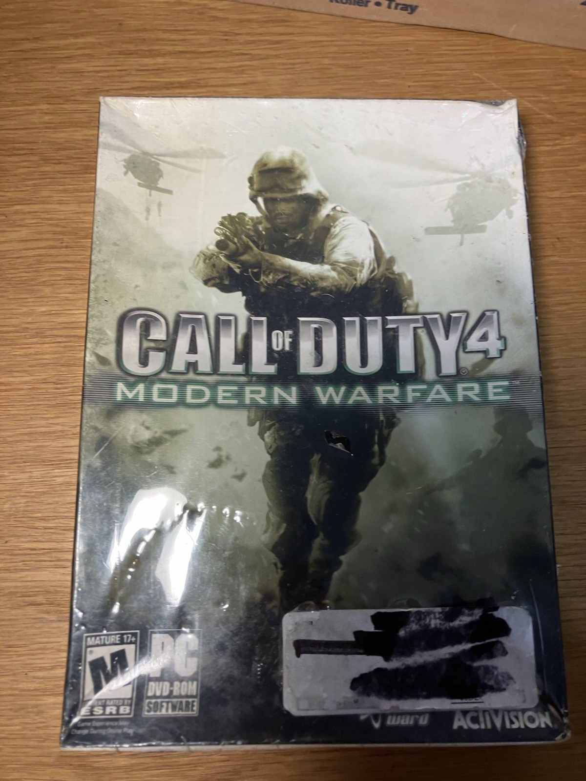 Activision Call of Duty 4: Modern Warfare PC DVD-ROM Multiplayer M 2007