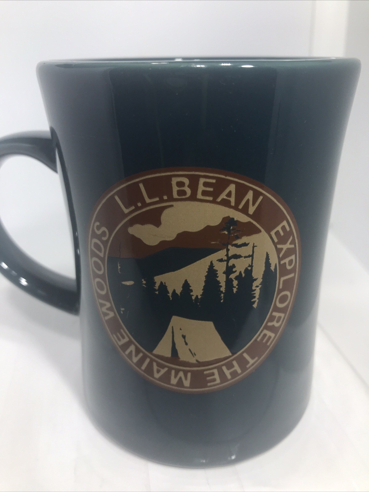 EXPLORE THE WOODS MUG.  L.L. BEAN COFFEE MUG. L..L BEAN DECO MUG.B432