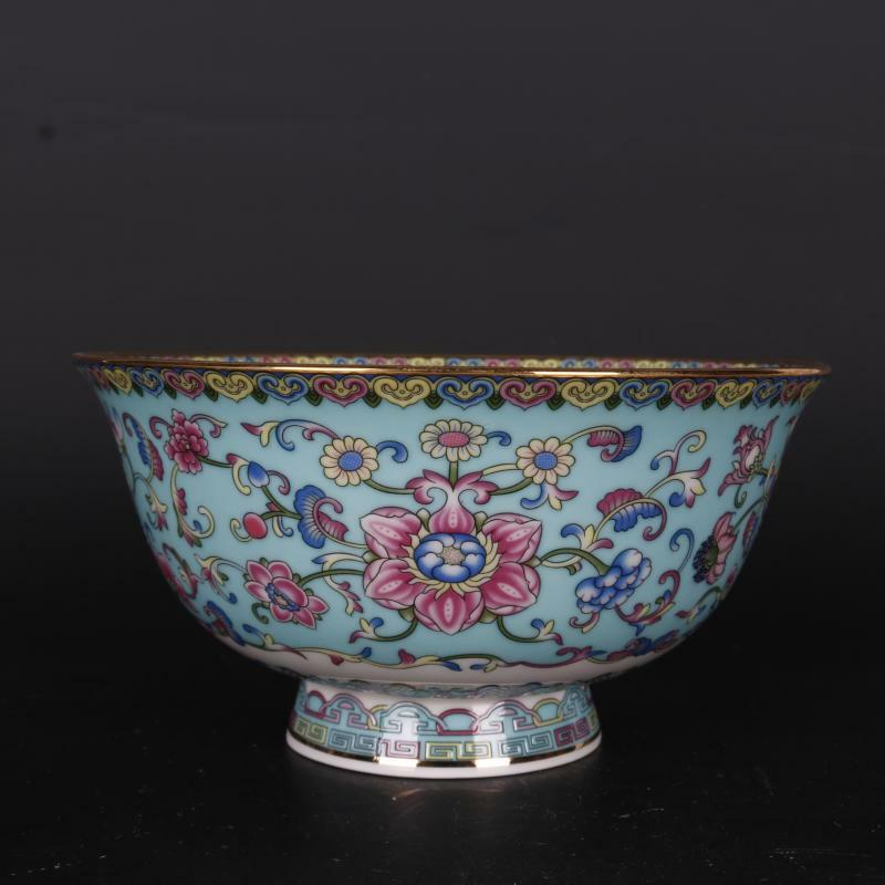 6.0 inch Chinese Blue Famille Rose Porcelain Qing Qianlong Lotus Design Bowl 6.0 inch Chinese Blue Famille Rose Porcelain Qing Qianlong Lotus Design Bowl