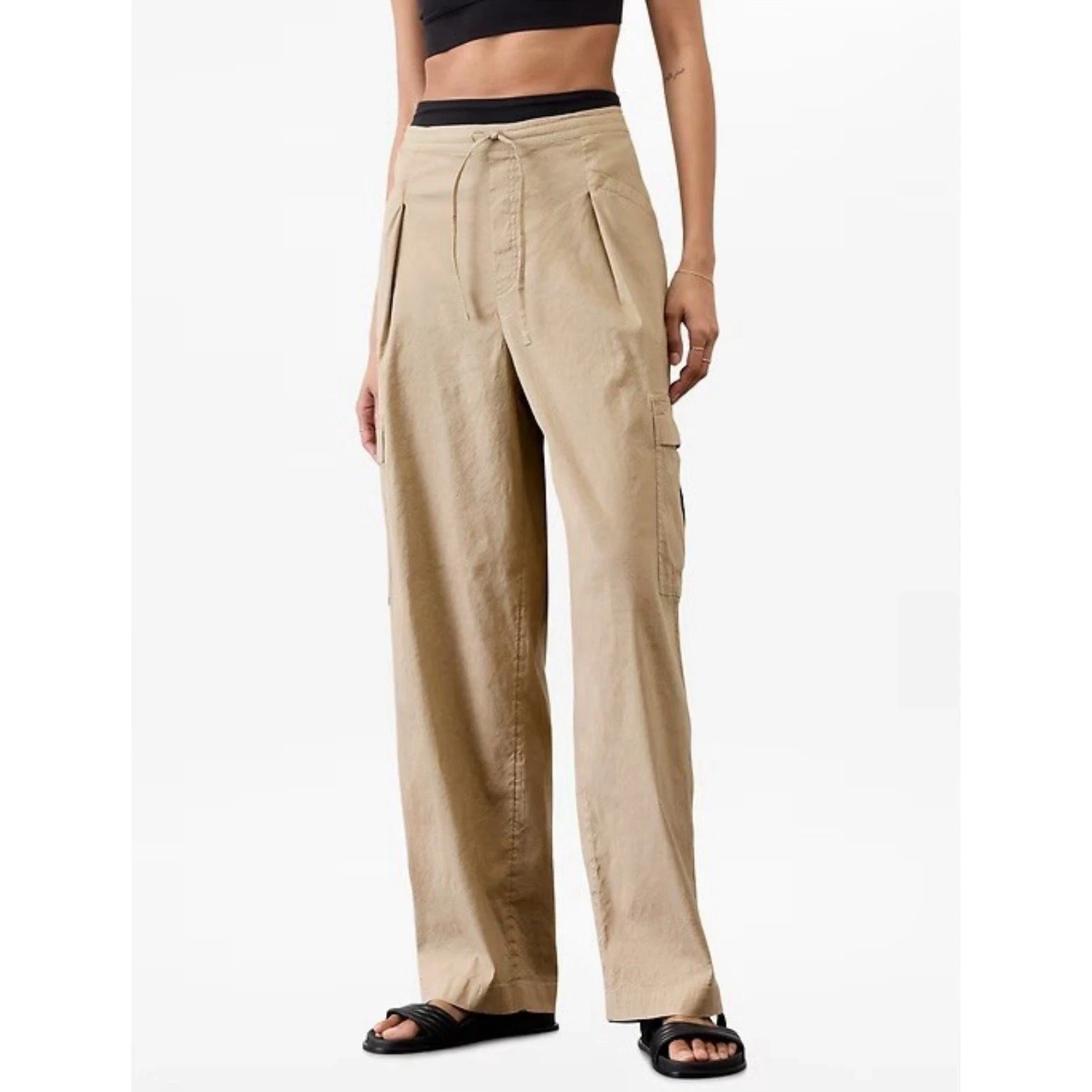 Athleta Paradise Straight Leg Cargo Pant-Tan/Beige-Size M-NWT