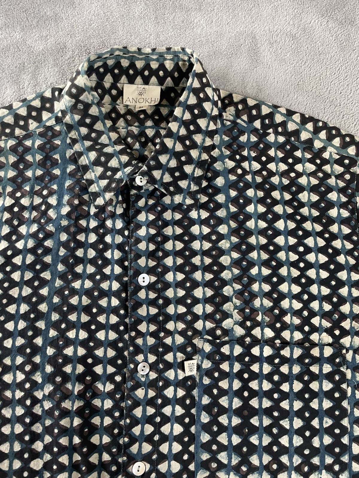 Anokhi Shirt Mens Medium Geometric Stripes Print Short Sleeve Button Down Anokhi Shirt Mens Medium Geometric Stripes Print Short Sleeve Button Down