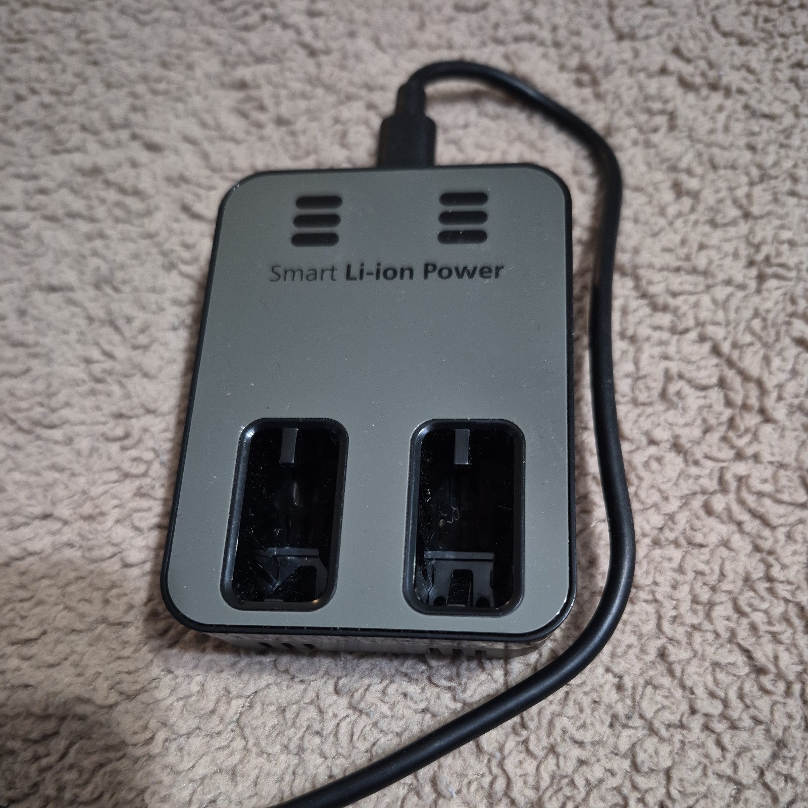 Connexx Smart Li-Ion Power charger Connexx Smart Li-Ion Power charger