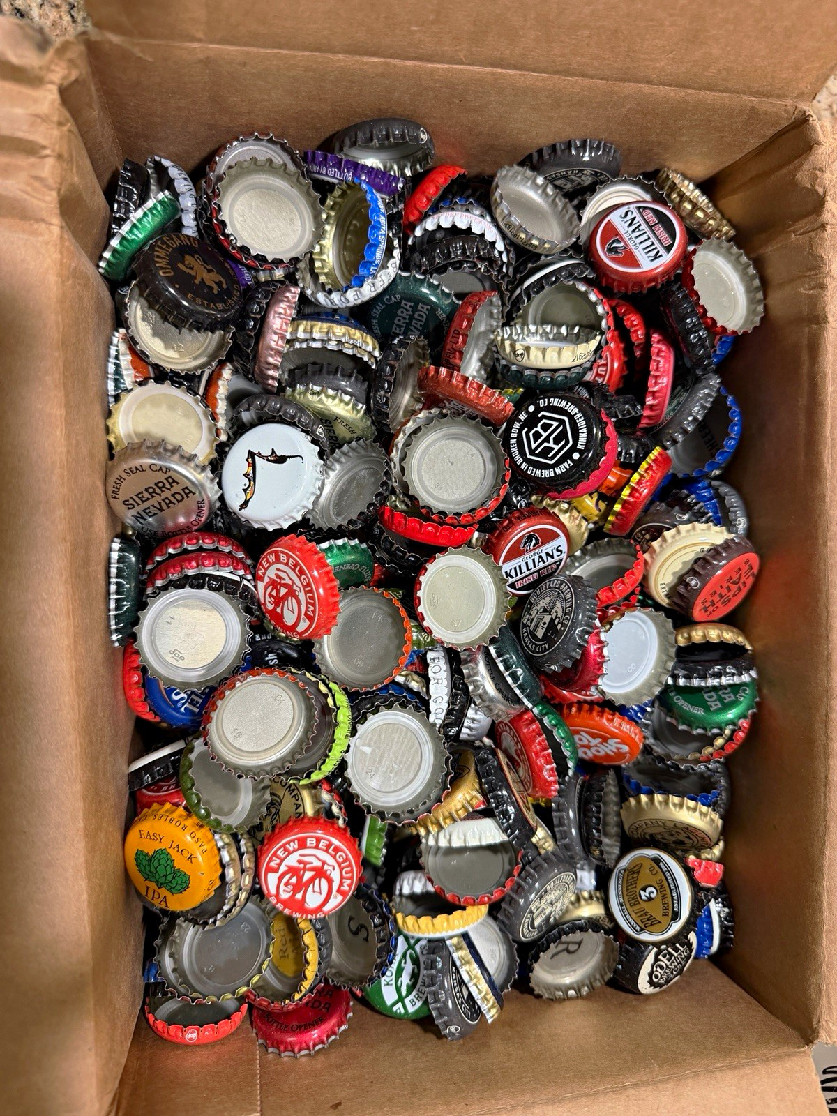 4lbs Assorted Bottle Caps Mixed Lot for Crafts, Beer & Soda Designs 4lbs Assorted Bottle Caps Mixed Lot for Crafts, Beer & Soda Designs