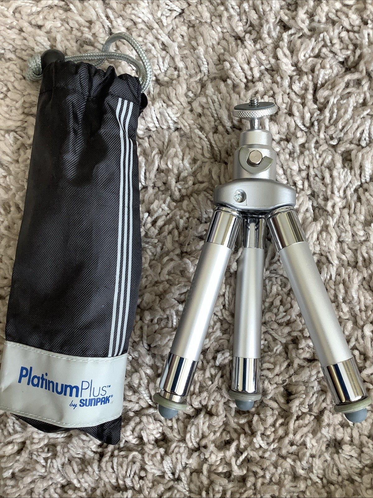 Sunpak PlatinumPlus Mini Tripod with Protective Drawstring Case Sunpak PlatinumPlus Mini Tripod with Protective Drawstring Case