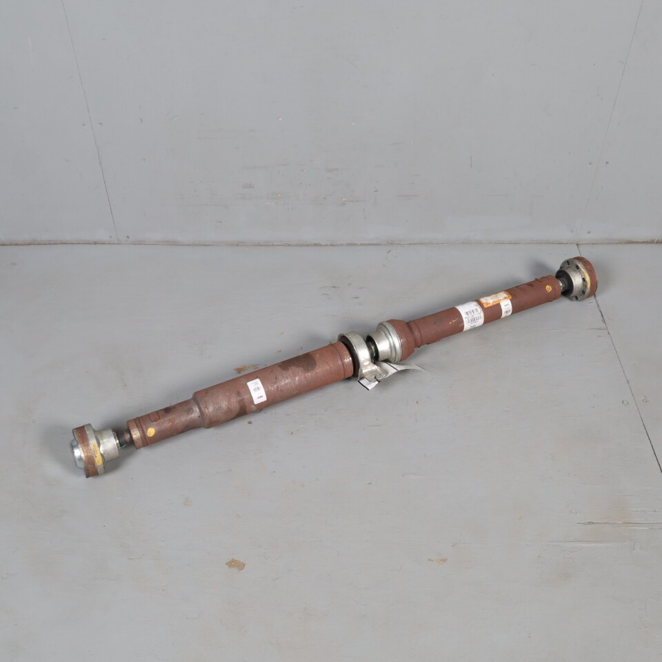 2016-2022 Jeep Grand Cherokee 3.6 Rear Drive Shaft OEM 68206211AB