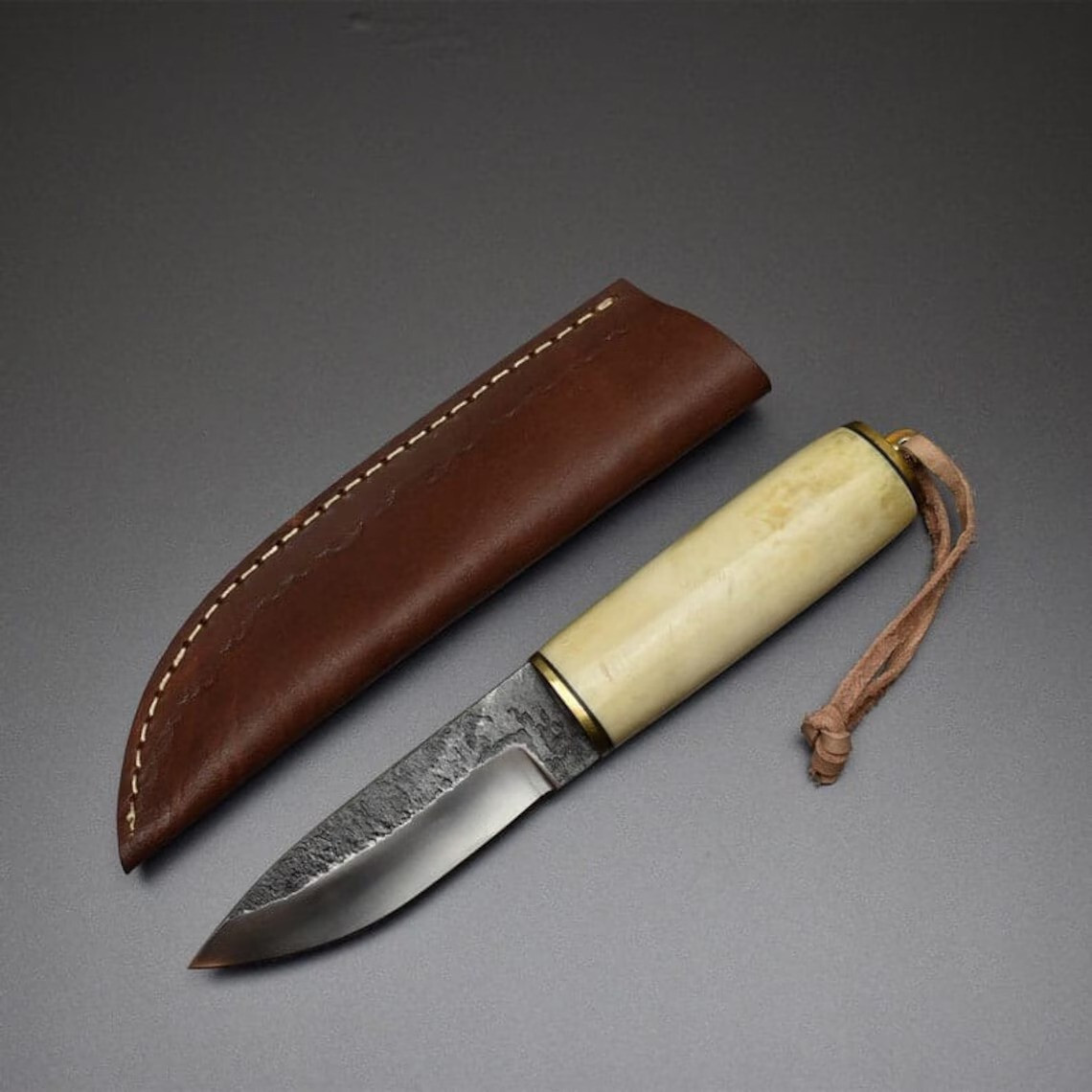 Custom Yakut handmade knife, Forged knife for hunting and fishing with Sheath. Custom Yakut handmade knife, Forged knife for hunting and fishing with Sheath.