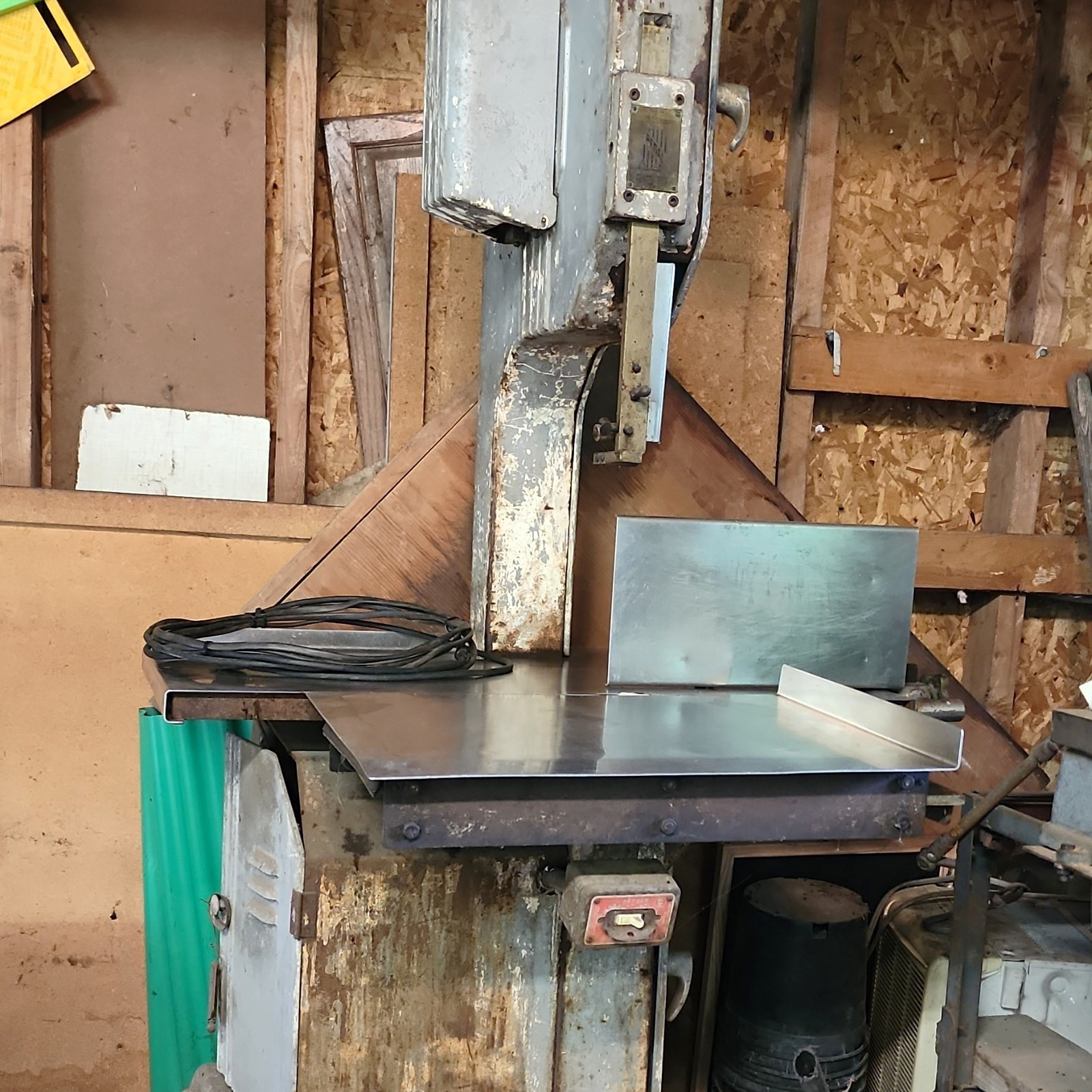 Regal Deluxe Commercial Meat & Bone Band Saw, 125\ Regal Deluxe Commercial Meat & Bone Band Saw, 125\