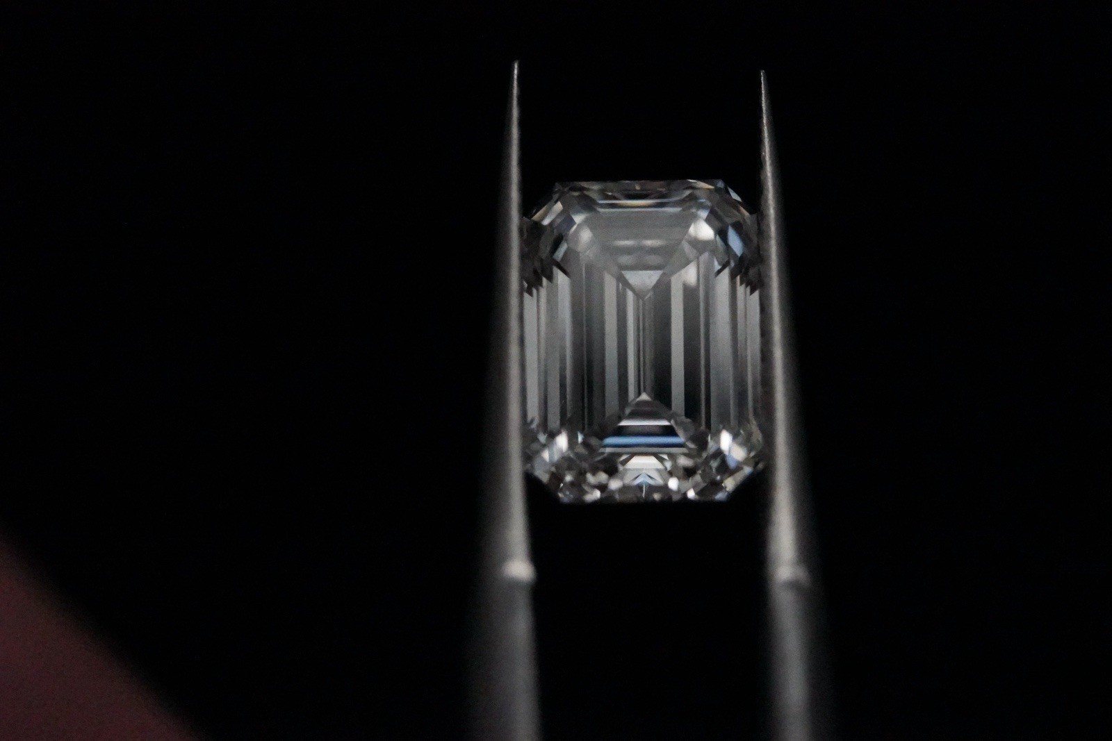 Emerald Cut Diamond 2.59ct, F Color, VS2 IGI Certified Lab Diamond