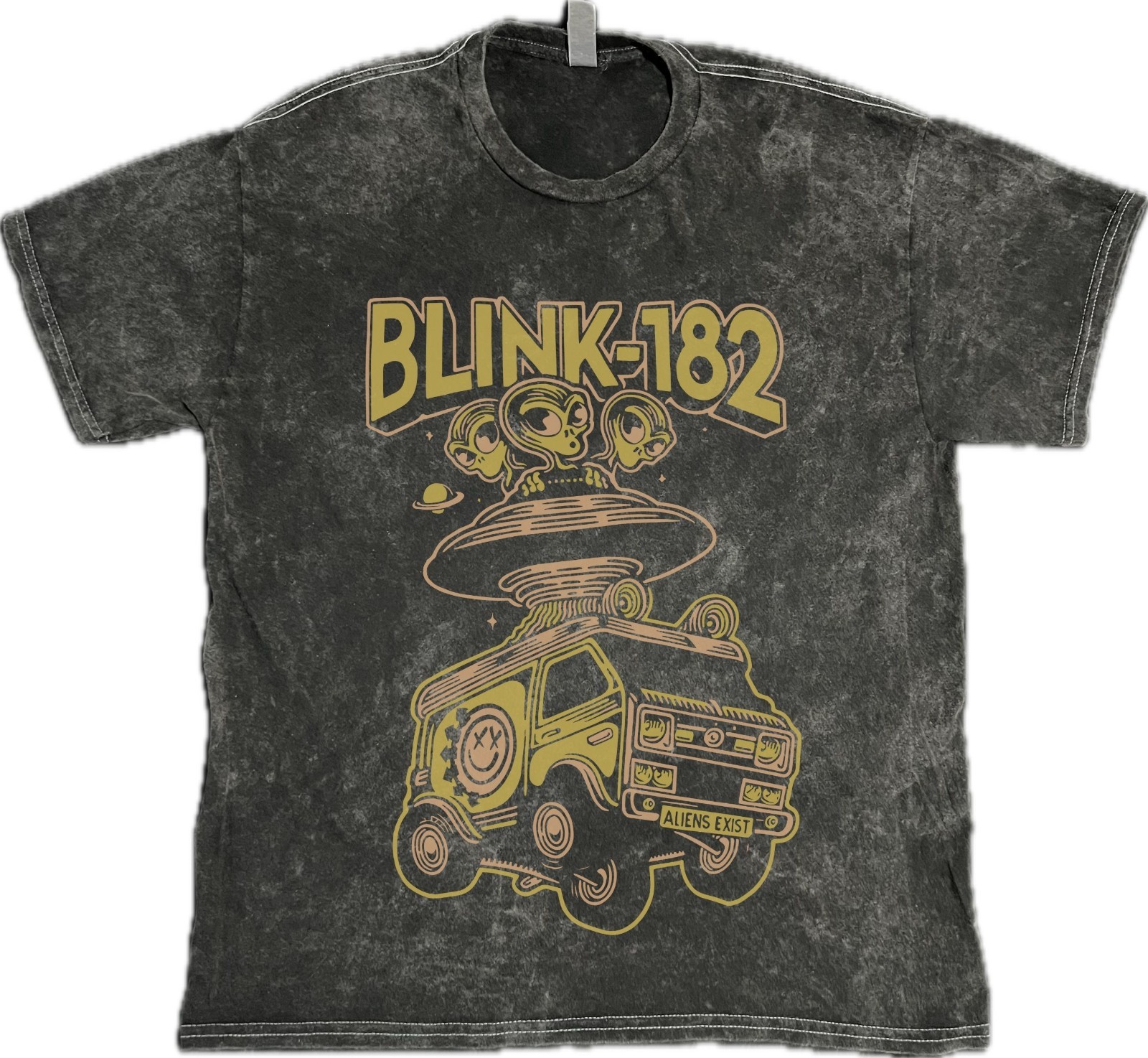 Blink 182 Aliens Exist T-Shirt Punk Rock Music on MineralWash Vintage Washed Tee Blink 182 Aliens Exist T-Shirt Punk Rock Music on MineralWash Vintage Washed Tee