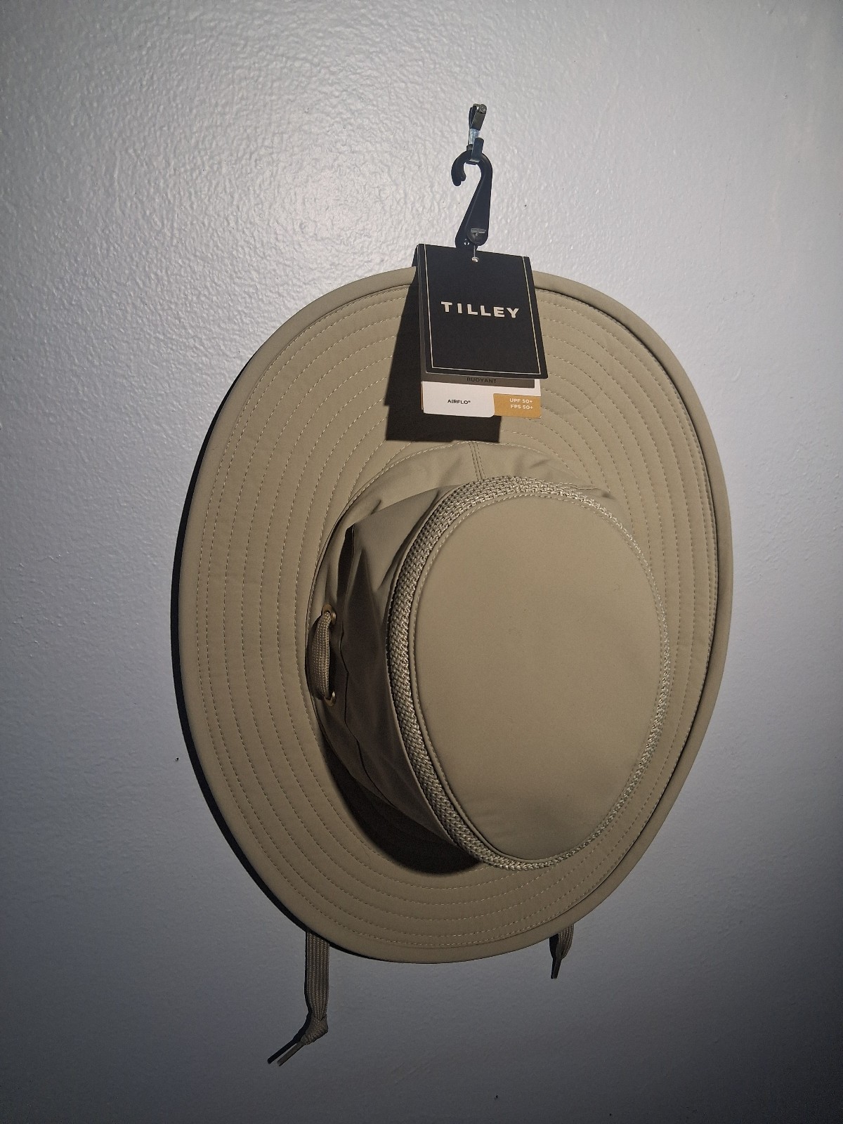 Tilley LTM6 Airflo Sun Hat Khaki Size 6 7/8 Never Worn
