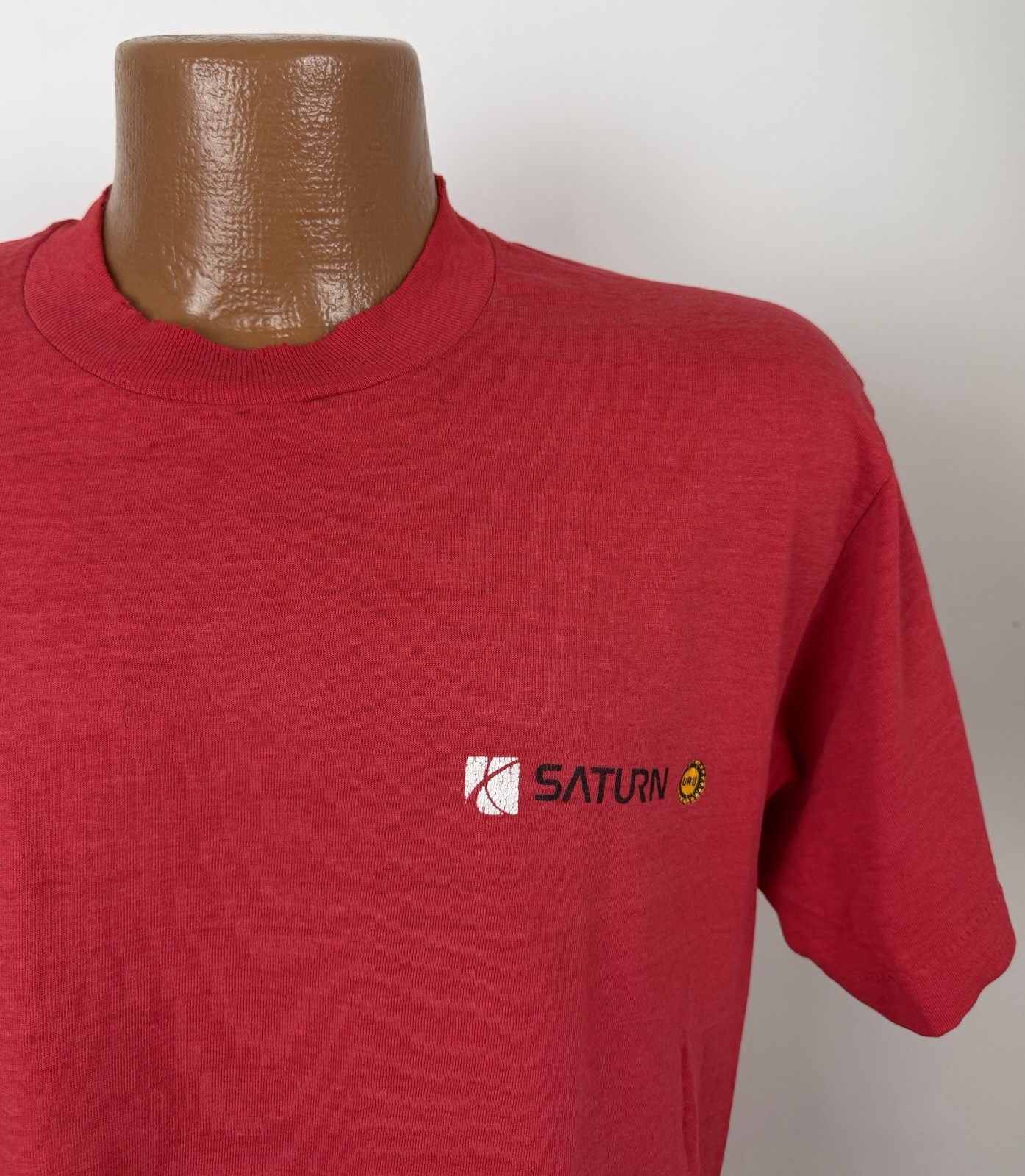 Vintage Saturn Cars T-shirt Mens Large 80s 90s UAW Union Shirt Red Tee Workwear