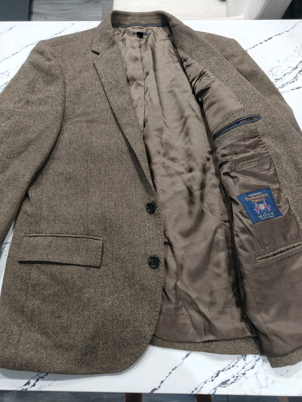 J Crew Blazer Men 40S Ludlow Moon English Jacket Slim Fit Herringbone Sport Coat J Crew Blazer Men 40S Ludlow Moon English Jacket Slim Fit Herringbone Sport Coat