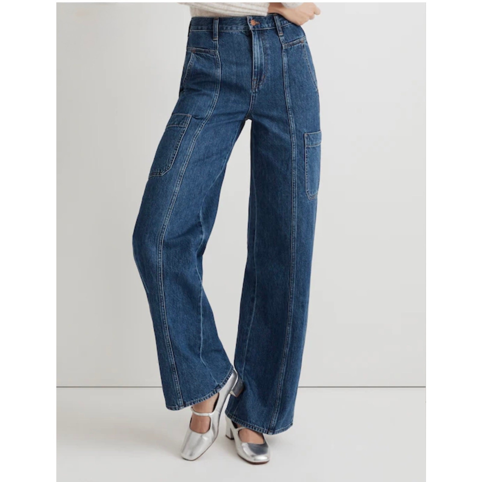 Madewell Women\'s Medium Wash Blue Baggy Straight Leg Cargo Jeans Size 28