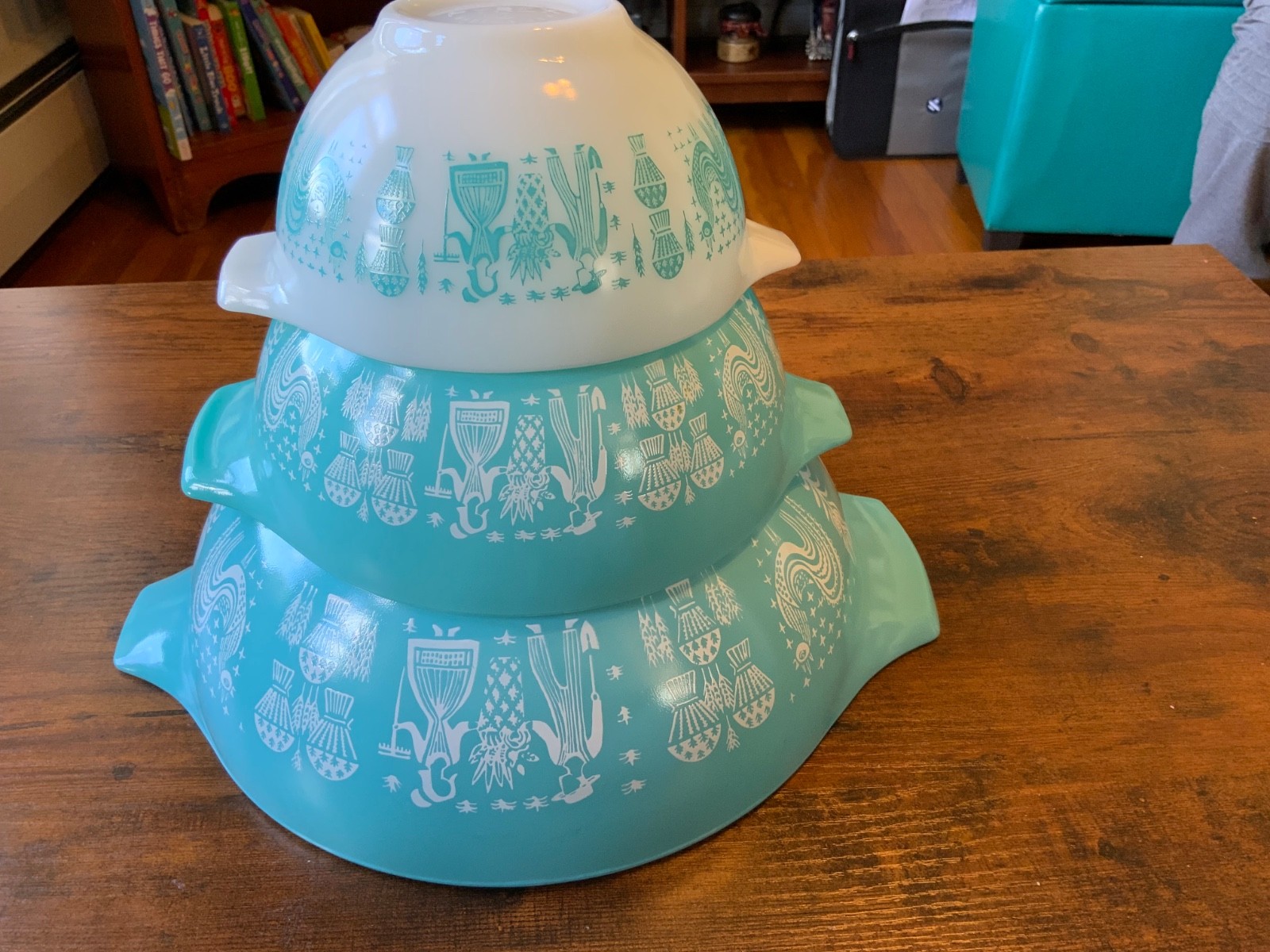 3 Vintage Pyrex Amish Butterprint Cinderella Turquoise