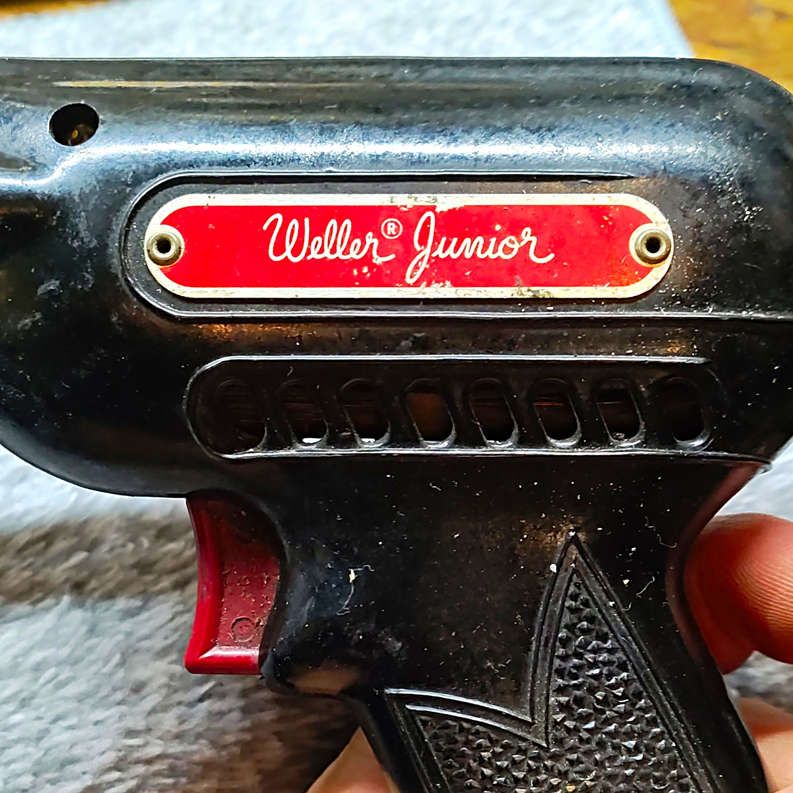 Vintage 1950s Weller Junior Soldering Gun 8100 Tested Working 120V 1 100Watts Vintage 1950s Weller Junior Soldering Gun 8100 Tested Working 120V 1 100Watts