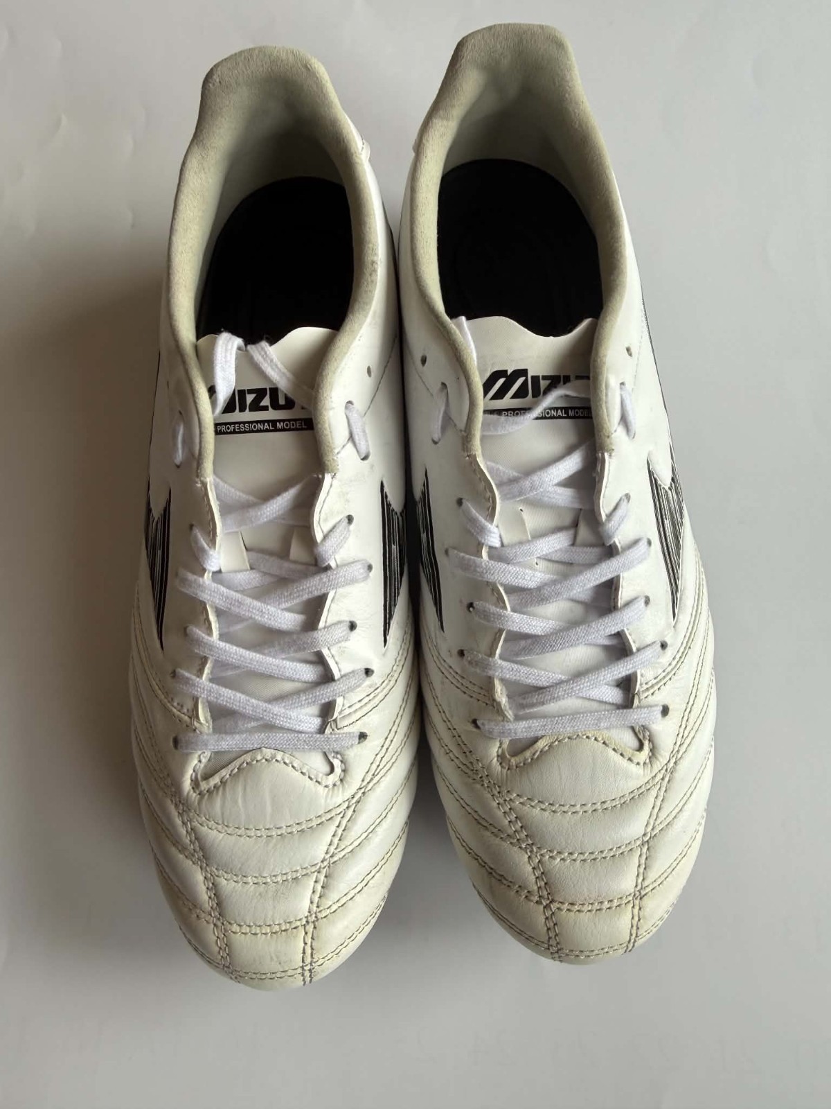 Mizuno Morelia Neo IV  Pro AG Soccer Cleats