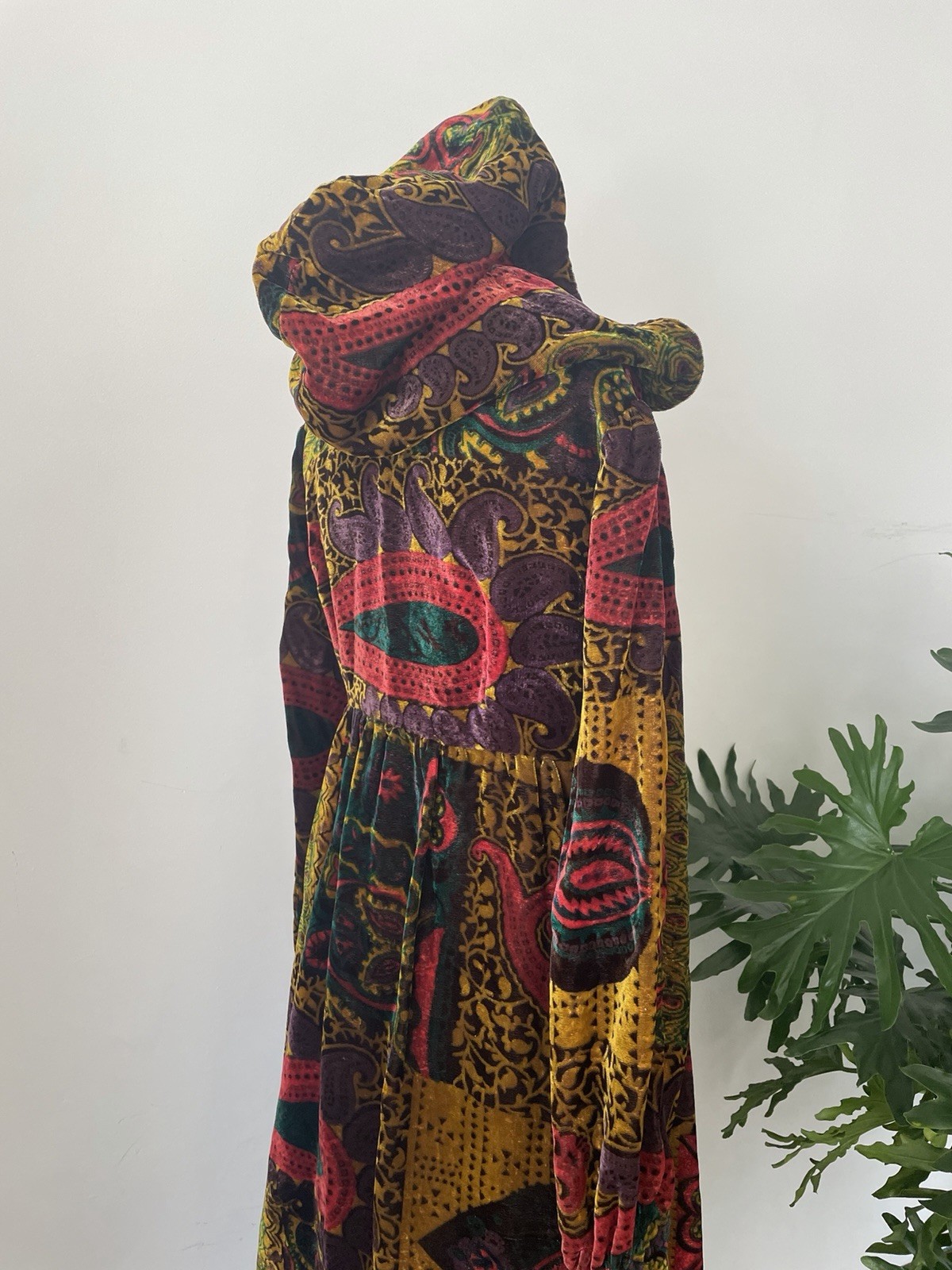 Vintage 60s 70s Nirvana Of India Velvet Maxi Dress Hooded Witchy Boho Fairy XS/S