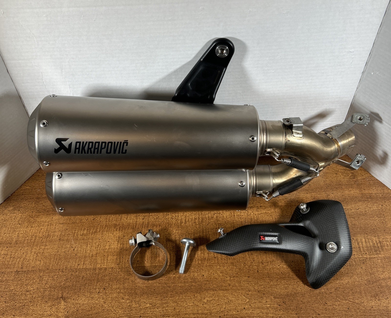 2019-2024 Indian FTR 1200 Low Mount Titanium Slip-On Akrapovic Exhaust 2019-2024 Indian FTR 1200 Low Mount Titanium Slip-On Akrapovic Exhaust