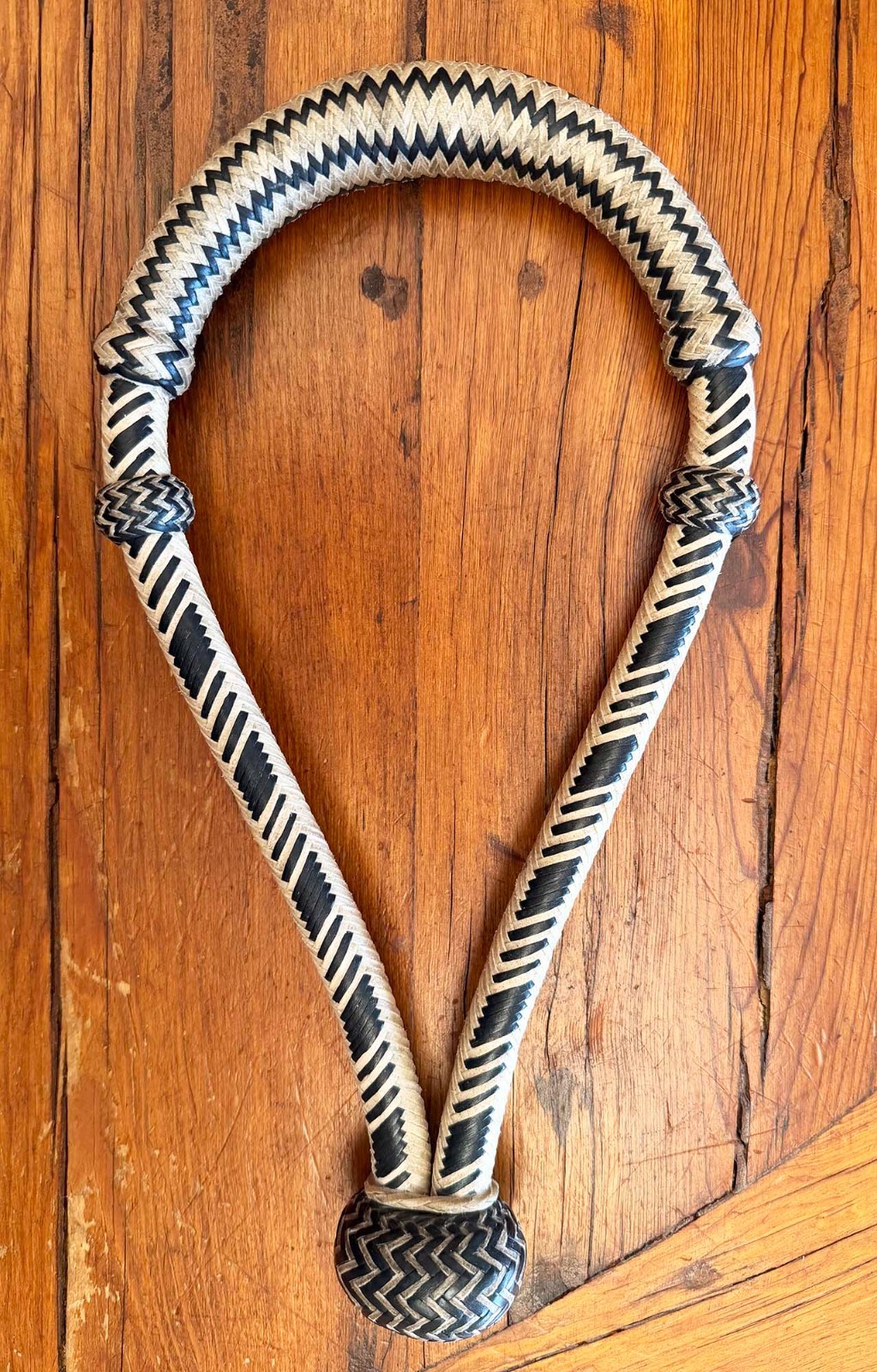 NICE NEW GUITRON Cowboy Vaquero Handmade 24 Plait 5/8 NICE NEW GUITRON Cowboy Vaquero Handmade 24 Plait 5/8