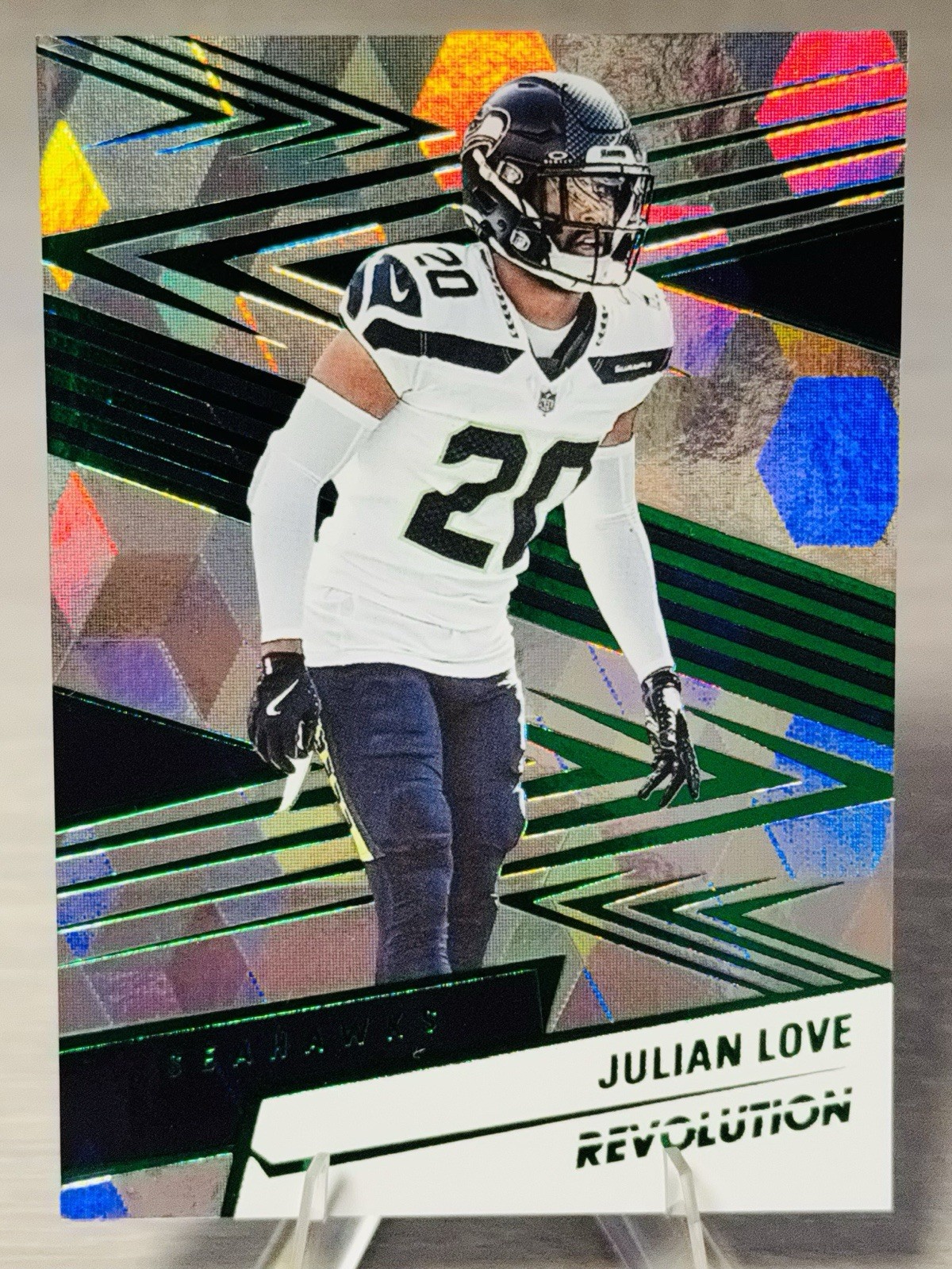 🏈JULIAN LOVE 2025 Panini Revolution Cubic Parallel SSP /10 #SEATTLE SEAHAWKS🏈