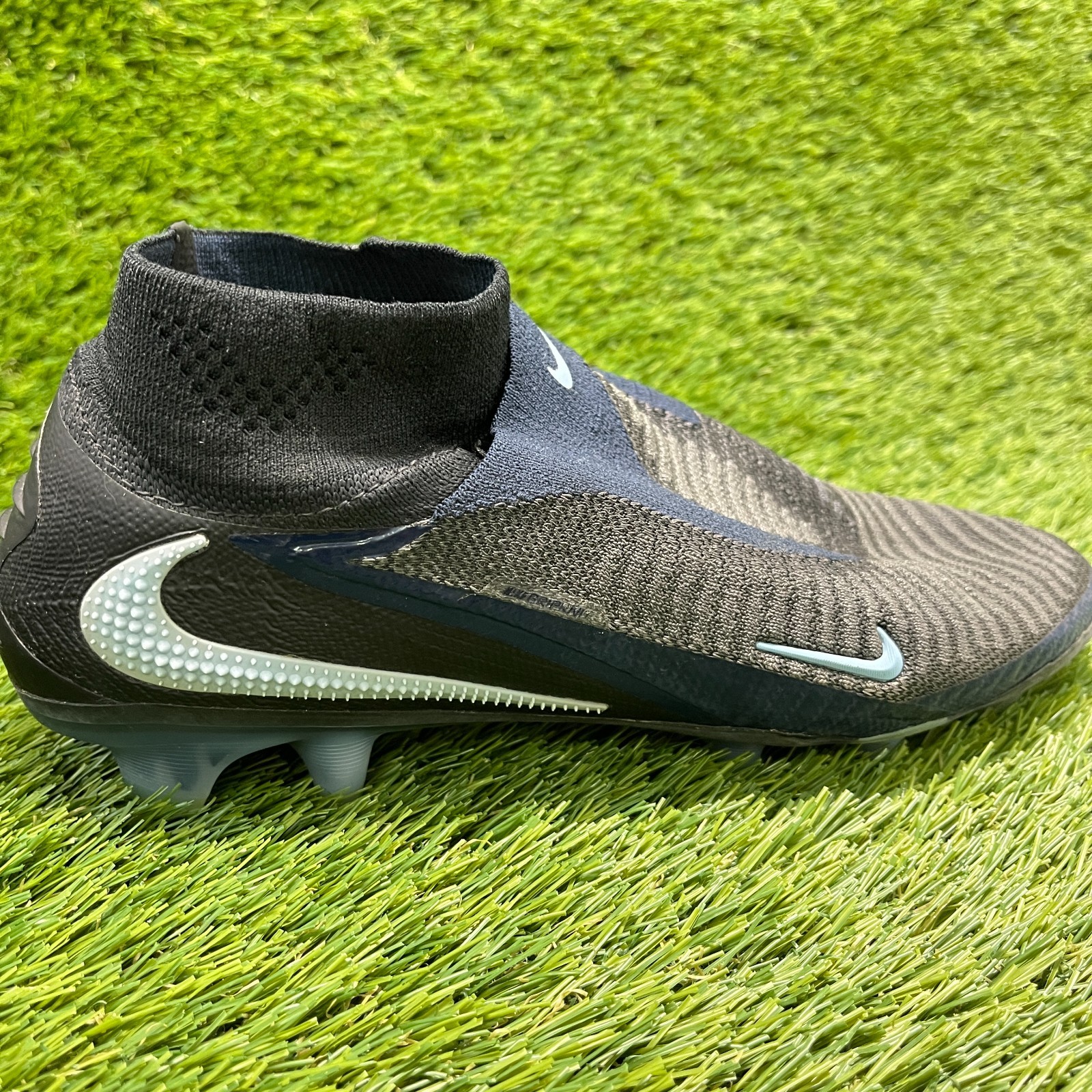 Nike Phantom 6 High Elite FG Mens Size 8 Black Running Outdoor Soccer Cleats Nike Phantom 6 High Elite FG Mens Size 8 Black Running Outdoor Soccer Cleats