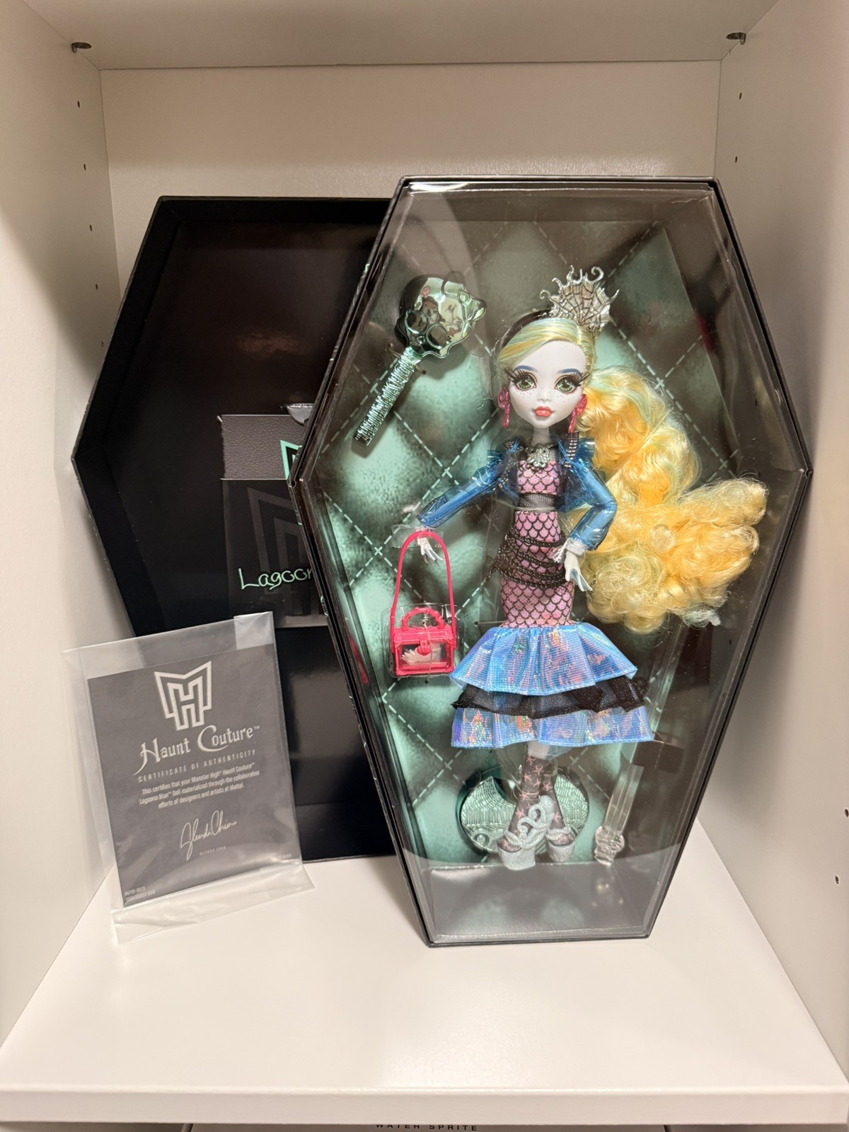 Monster High Haunt Couture Lagoona Blue 10.5 in Fashion Doll - HGY91