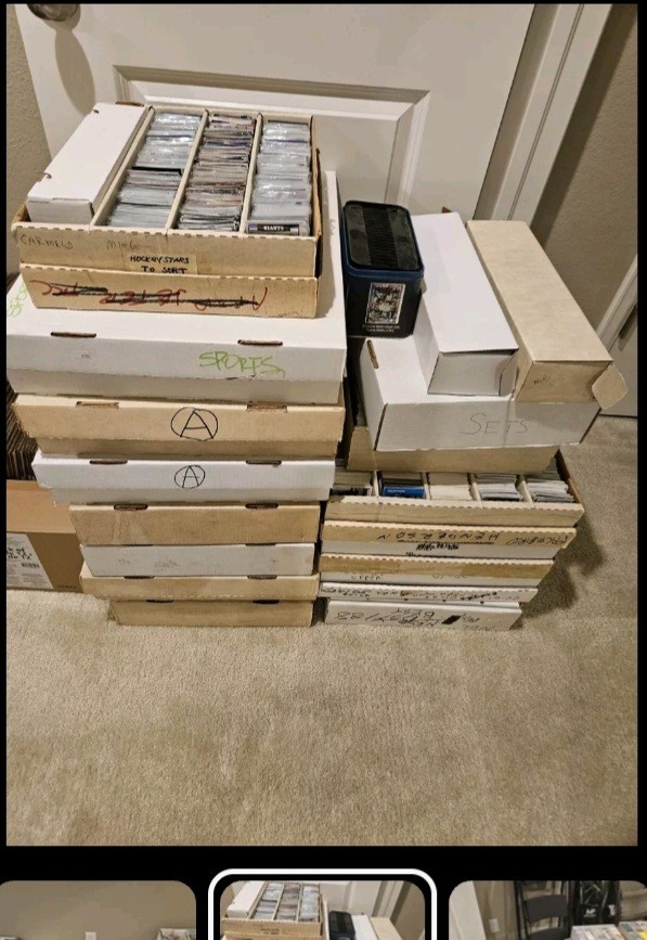 Huge Sports Card Blowout Sale 3200ct Box Full 