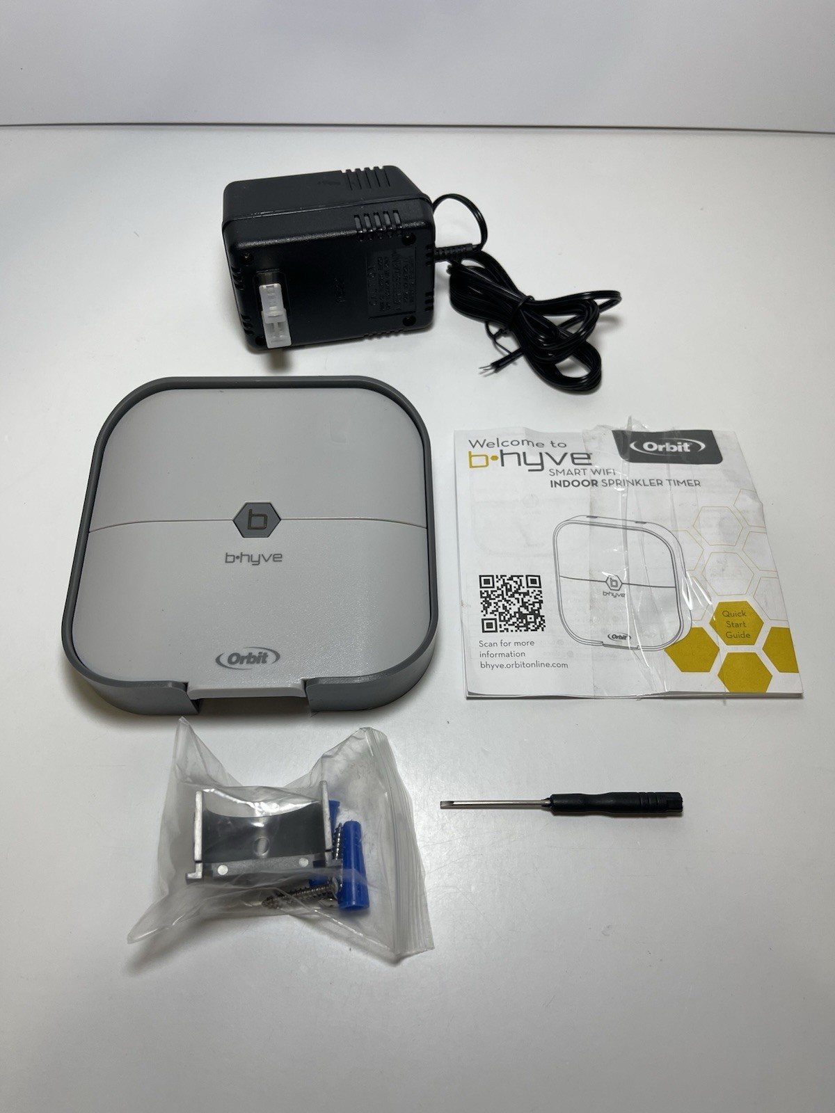 Orbit b Hyve 4 Station Smart Wi-Fi Indoor Smart Sprinkler Timer 57915 NEW open