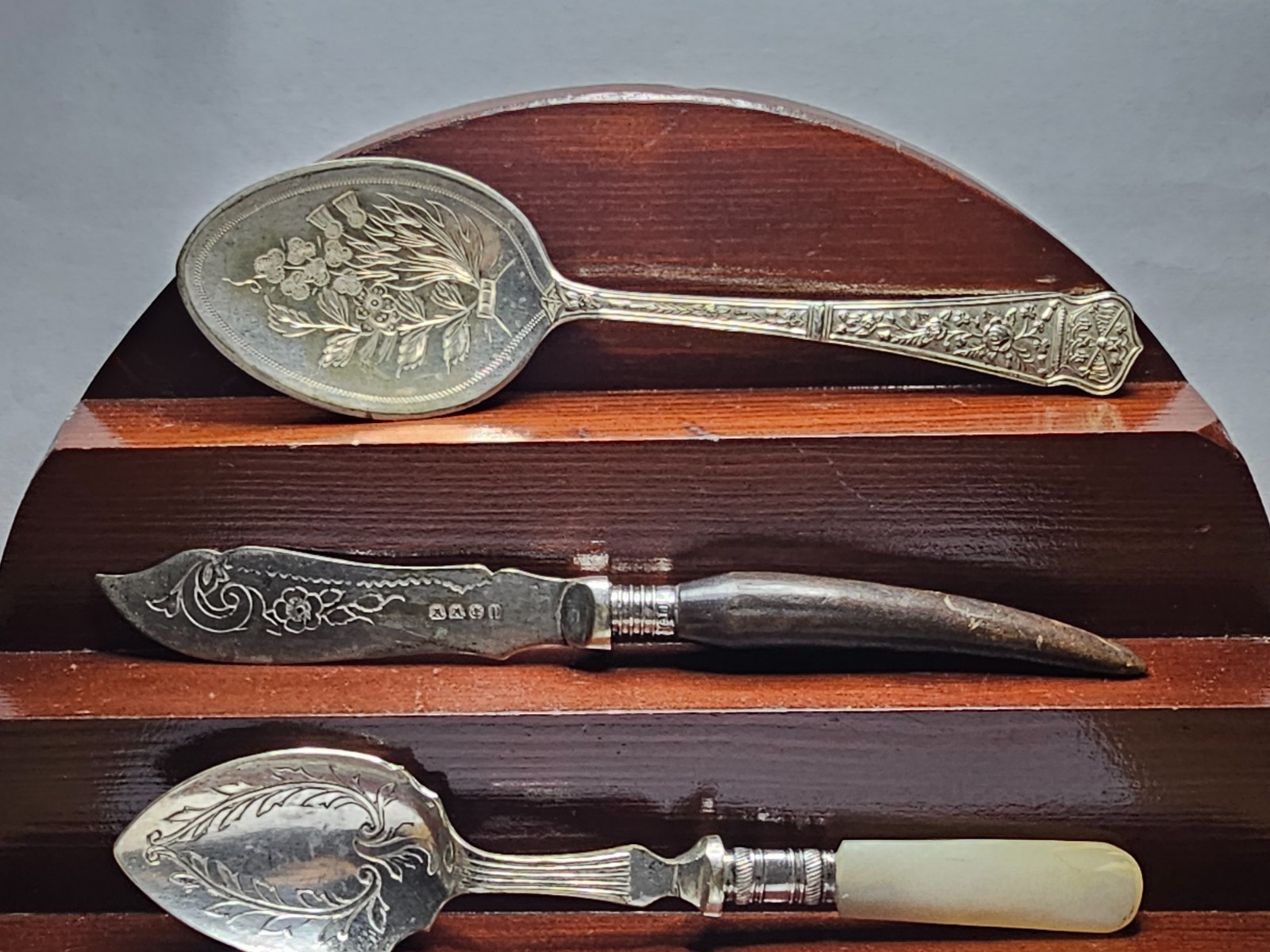 3 ANTIQUE CUTLERY, C1900 3 ANTIQUE CUTLERY, C1900