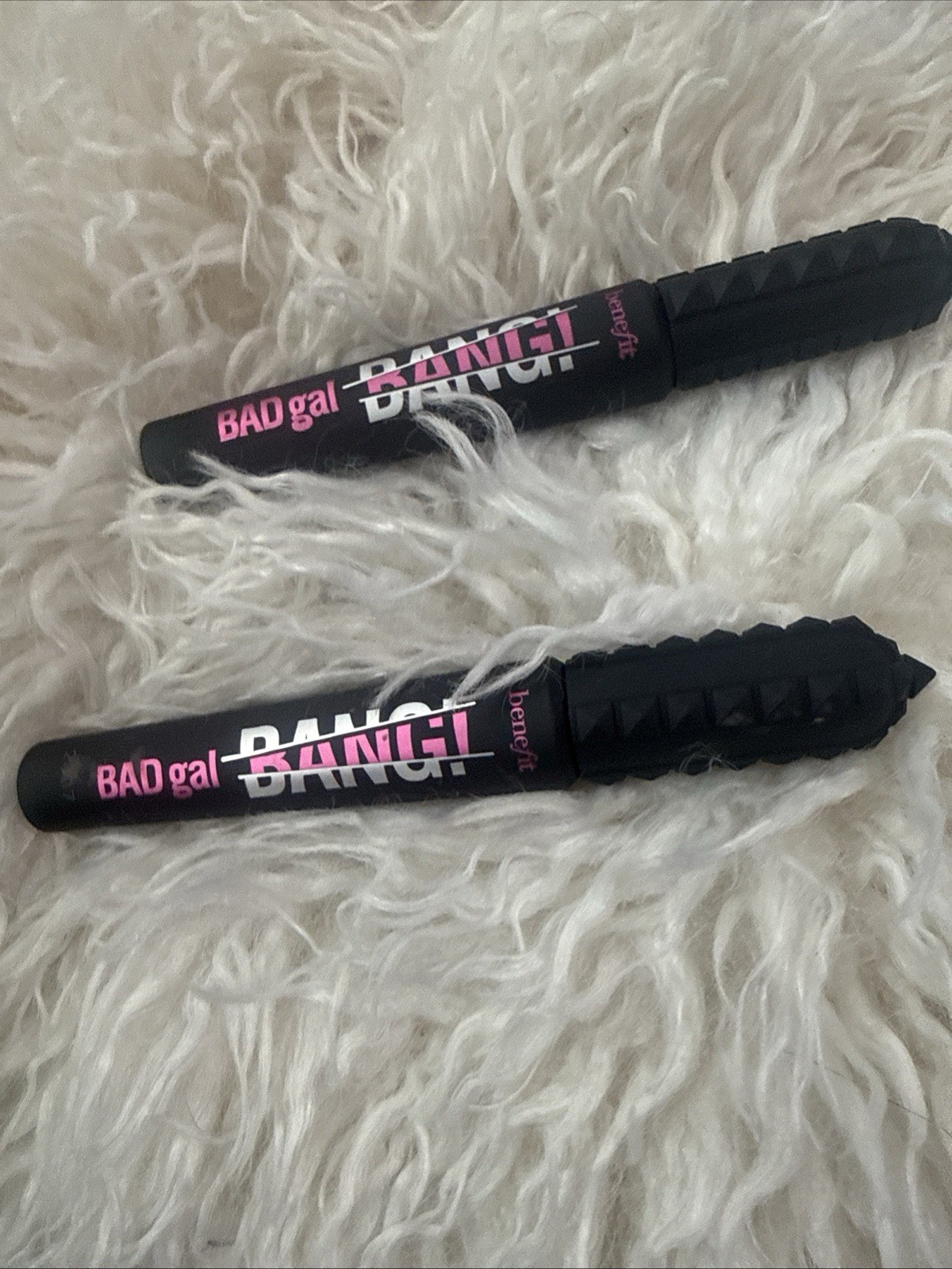 Benefit BADGAL BANG VOLUMIZING MASCARA – 0.3 oz Full Size SET Of 2 Benefit BADGAL BANG VOLUMIZING MASCARA – 0.3 oz Full Size SET Of 2