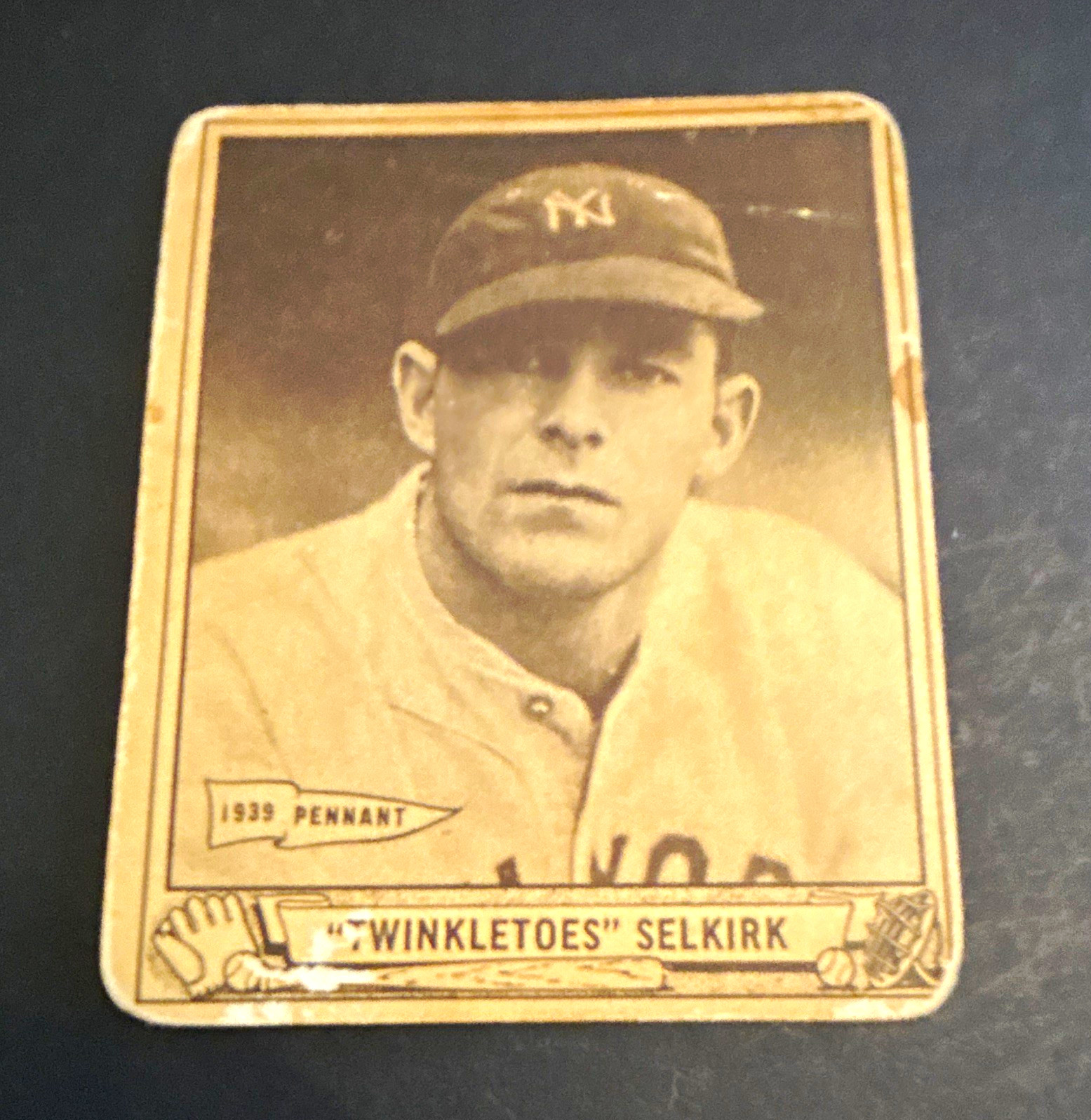 GUM Inc. 1940 Play Ball #8 George \
