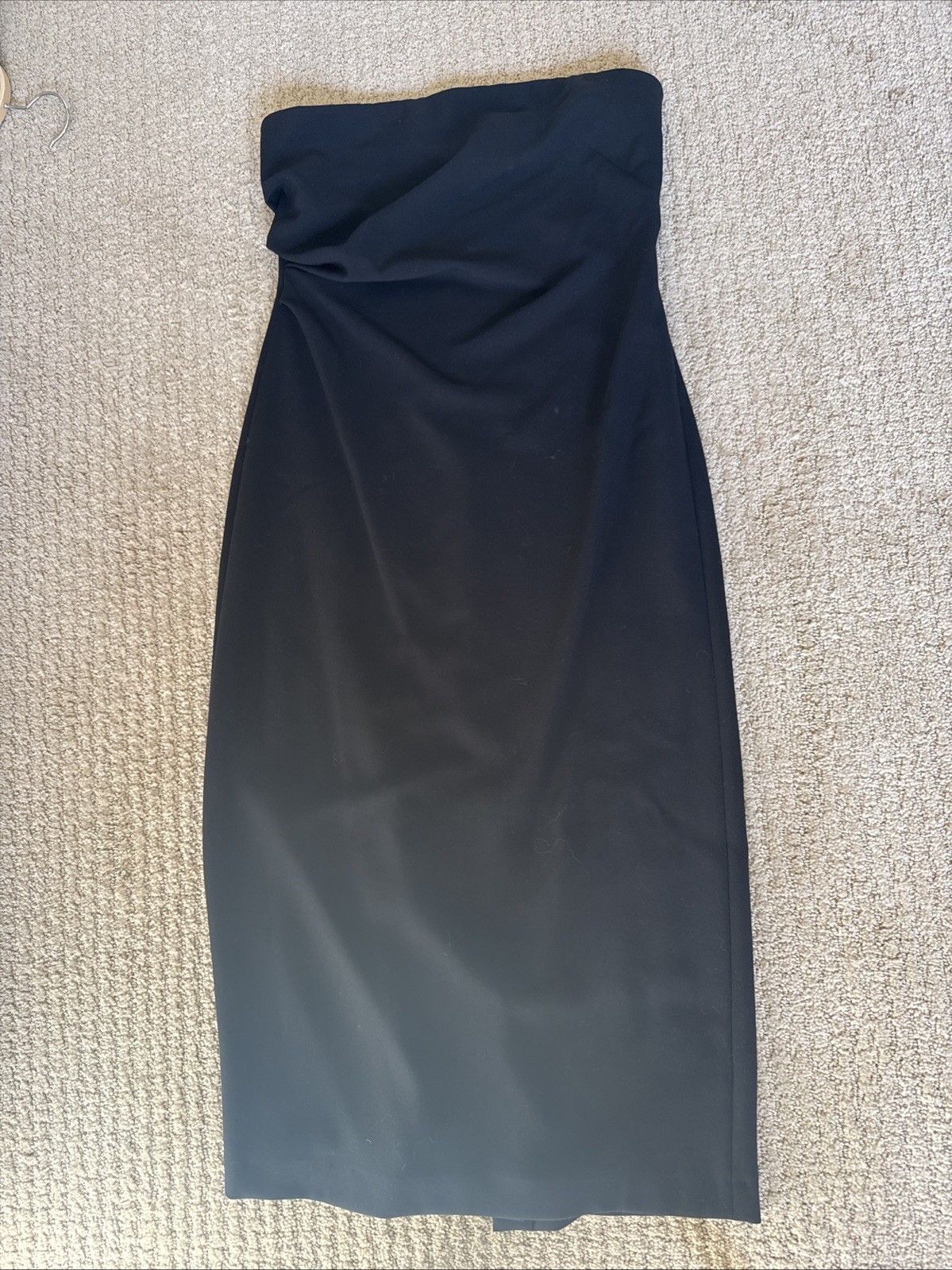 Vince NWT Size: 4 black Softly Draped At Chest. Great Weight For Summertime Vince NWT Size: 4 black Softly Draped At Chest. Great Weight For Summertime