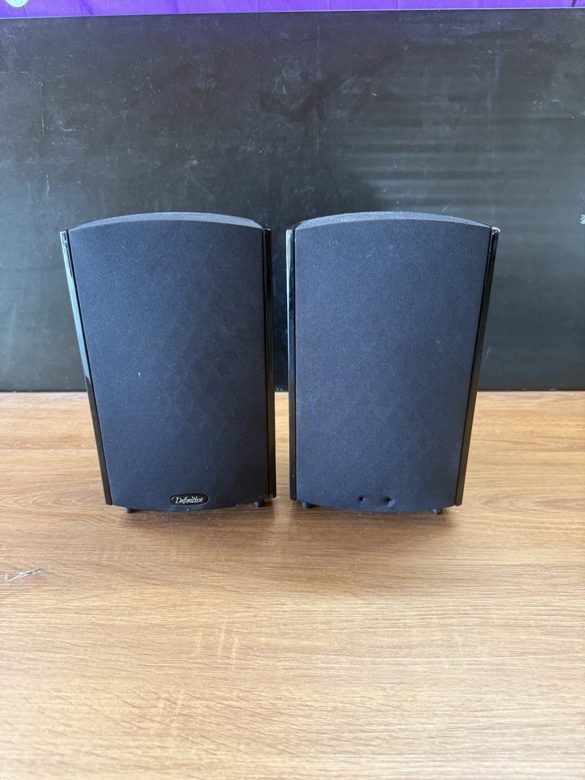 Pair of Definitive Technology Pro Monitor 1000 Main Speakers Pair of Definitive Technology Pro Monitor 1000 Main Speakers