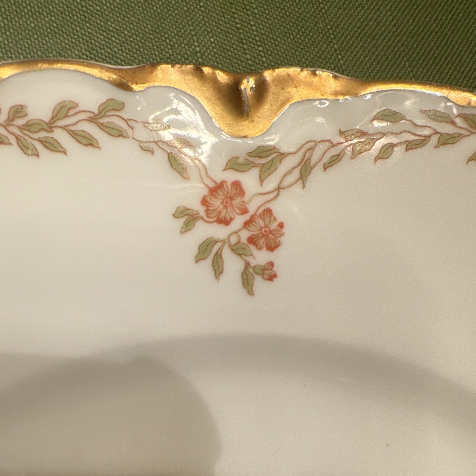 Haviland Limoges France 9.75\