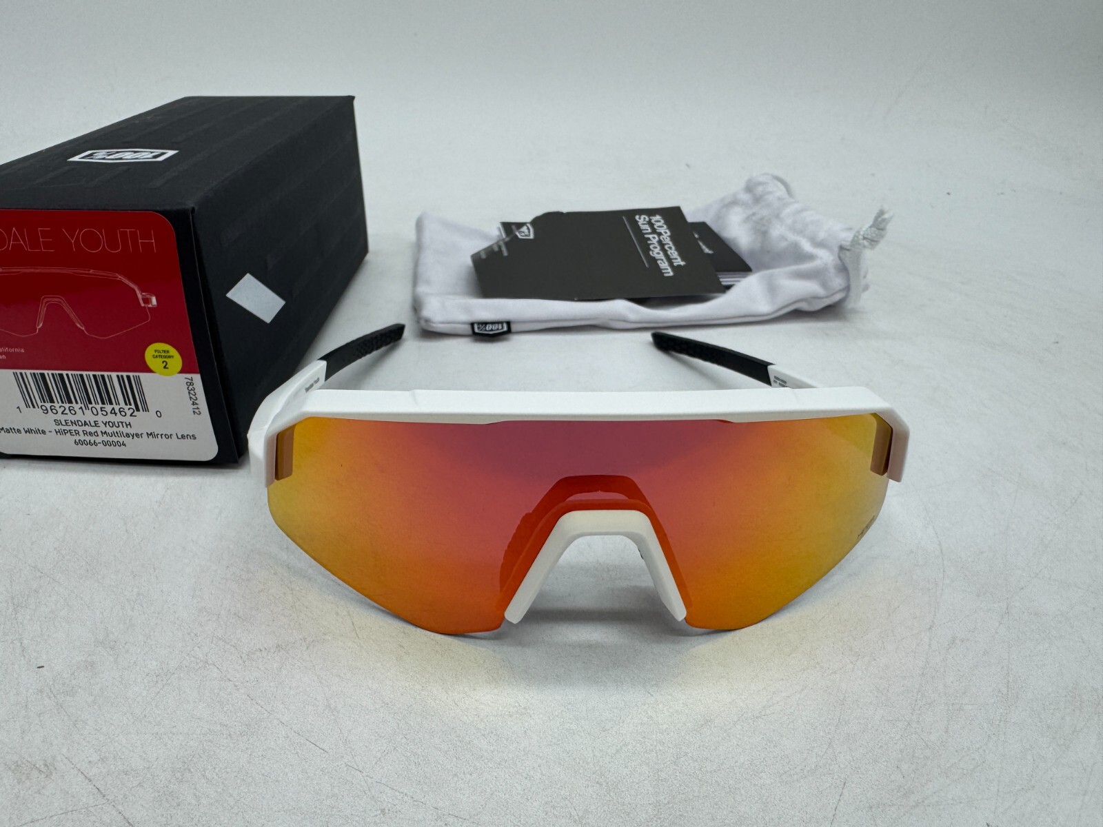 100% Slendale Youth Sport Performance Sunglasses White Hiper Red Mirror Lens