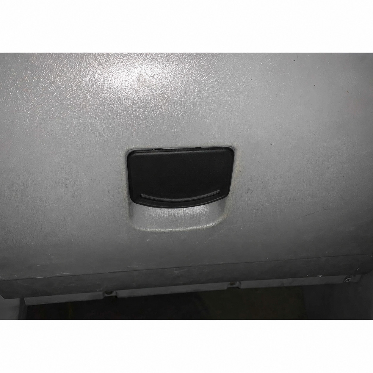 1998-2008 Volkswagen New Beetle Glove Box Replacement Handle