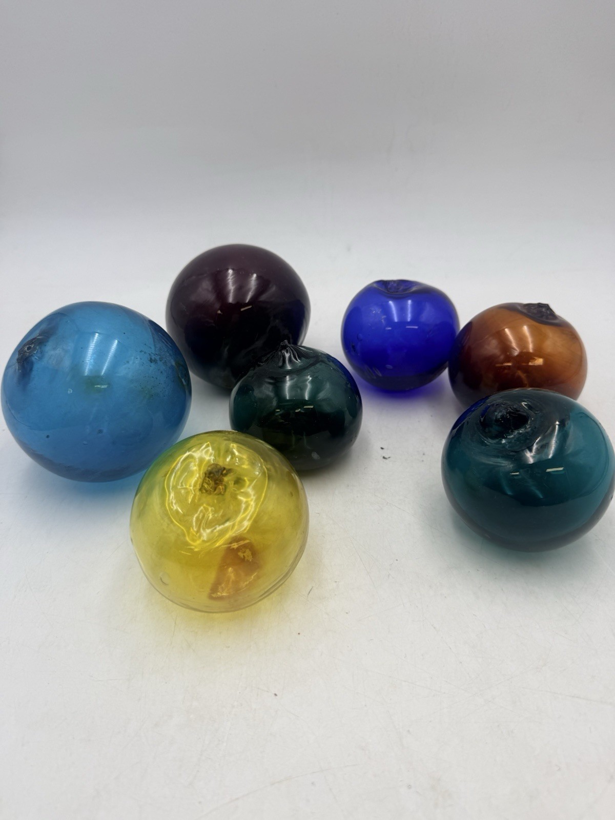 7 Vtg Hand Blown Japanese Style Glass Fishing Floats Mixed Colors Orbs 3.5\