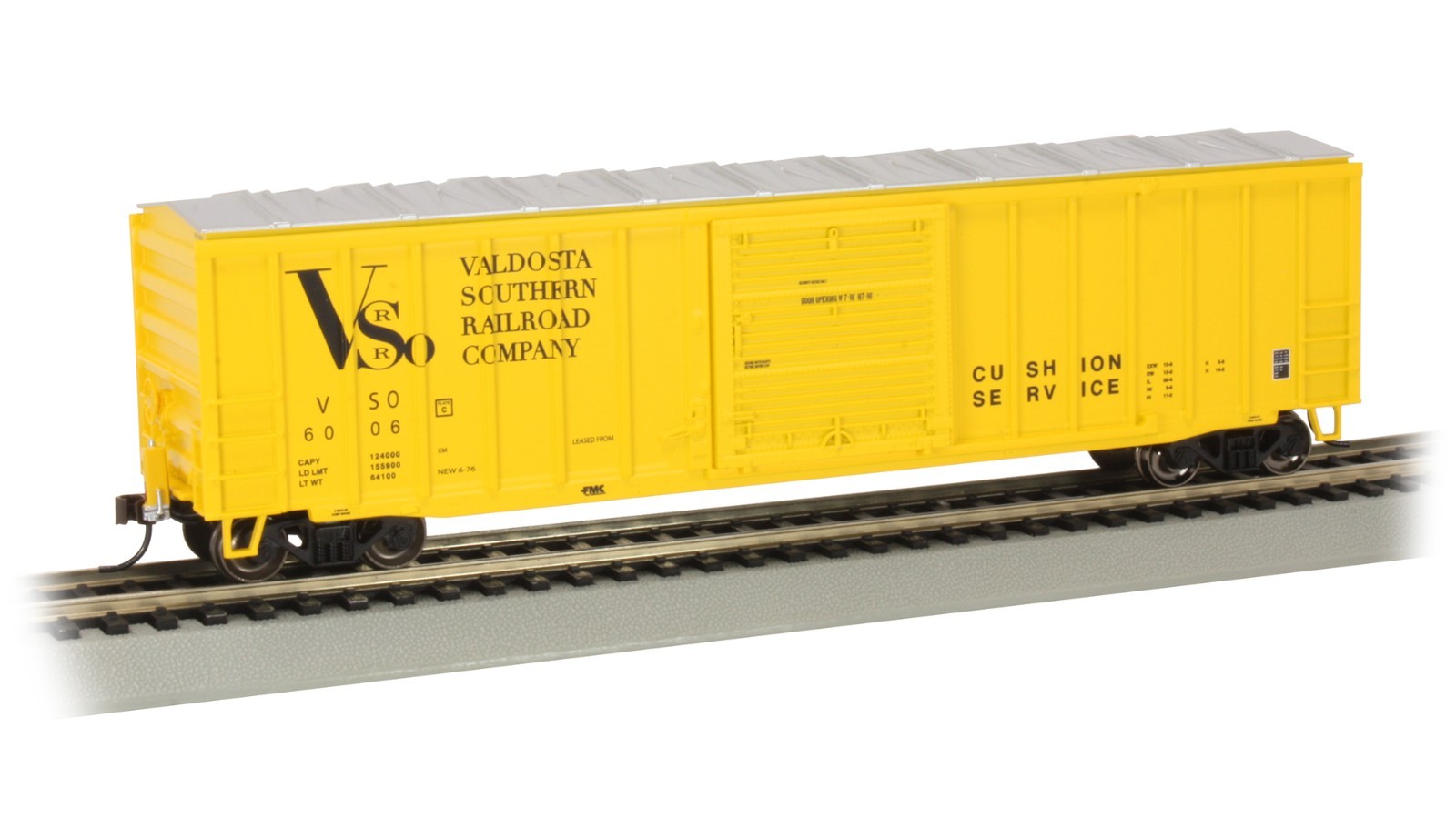 BACHMANN #14909 HO SCALE 50\' BOXCAR WITH END OF TRAIN DEVICE NEW IN BOX