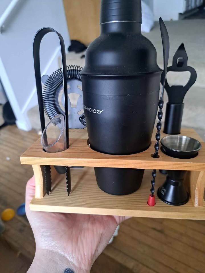 8 piece mixology kit black 8 piece mixology kit black