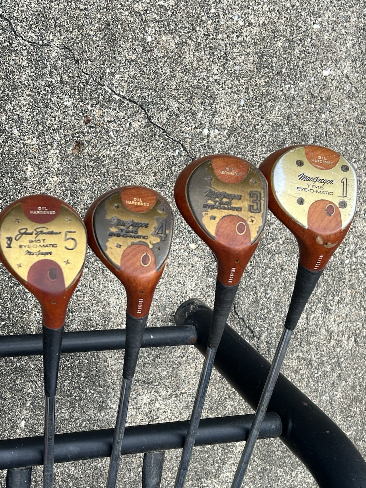Vintage MacGregor T945 Eye-O-Matic Persimmon Woods 1 3 4 5 Oil Hardened RH Vintage MacGregor T945 Eye-O-Matic Persimmon Woods 1 3 4 5 Oil Hardened RH