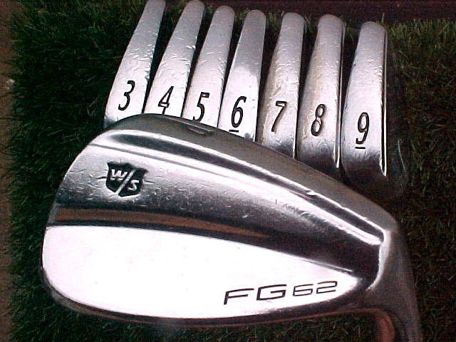 Wilson Staff FG62 Tour Blade Forged Golf Clubs Irons set 3 - PW w DGS300 Steel
