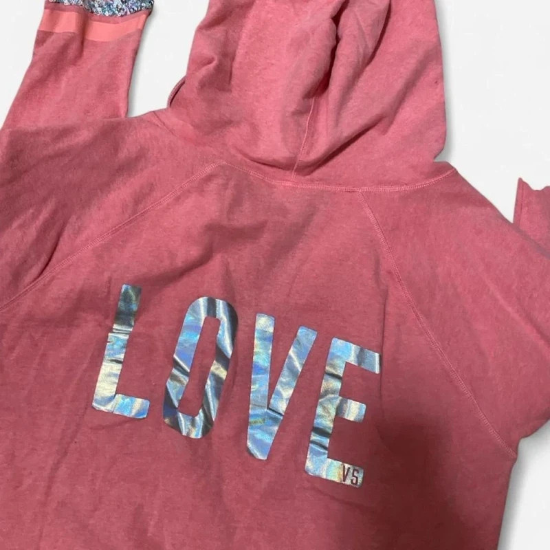 Victoria’s Secret pullover hoodie Victoria’s Secret pullover hoodie