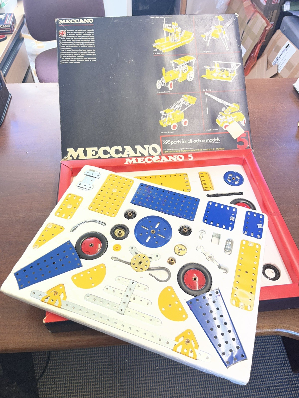 Vintage Meccano Set 5, from 1973, 100% complete in Original Box with Manuals 