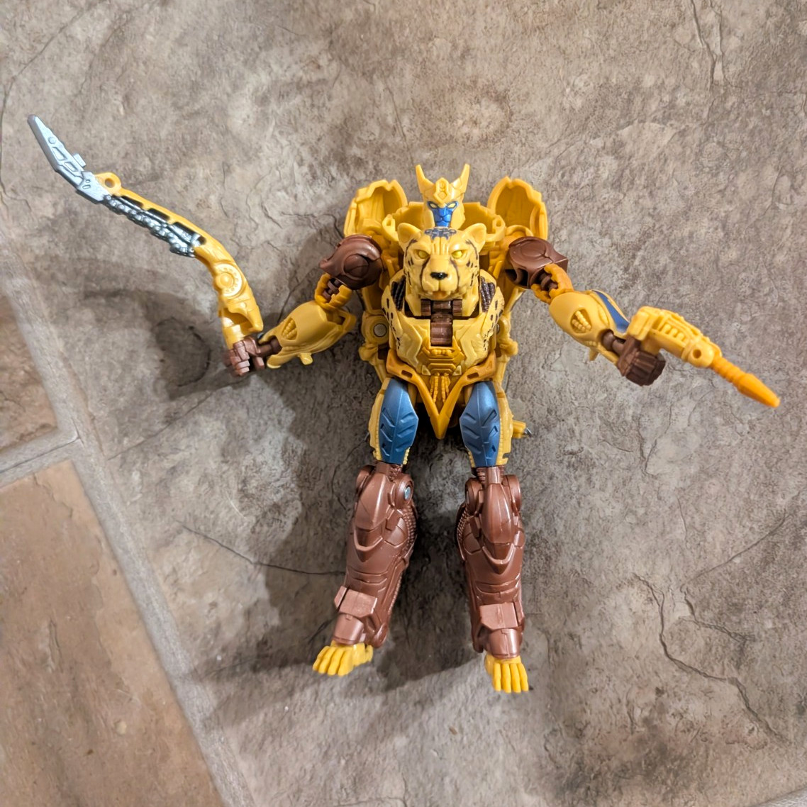Transformers Deluxe Class Cheetor Figure