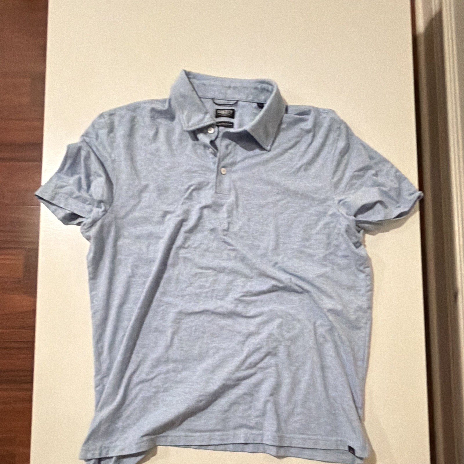 Faherty Reserve Movement Polo Men\'s Large Blue Solid Short Sleeve Polo