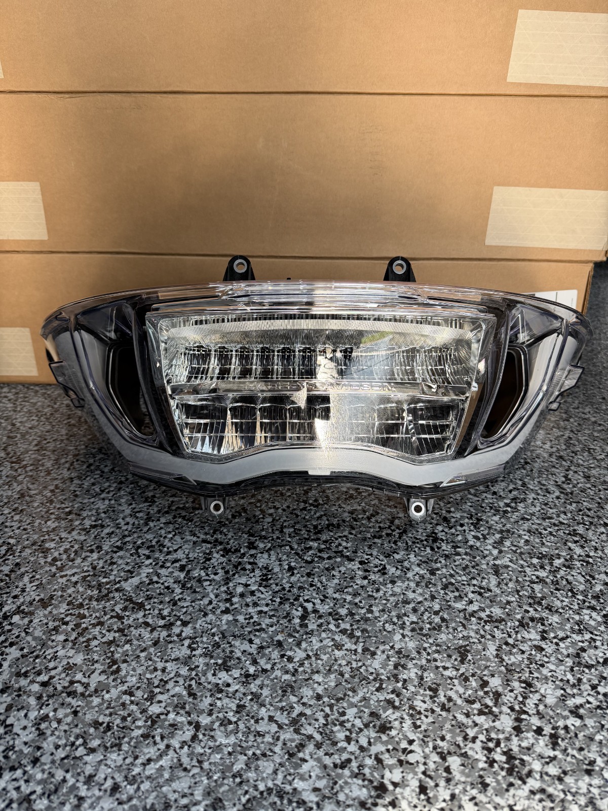 2024-2026 HARLEY DAVIDSON ROAD GLIDE LED HEADLIGHT ASSEMBLY OEM 67700660 2024-2026 HARLEY DAVIDSON ROAD GLIDE LED HEADLIGHT ASSEMBLY OEM 67700660